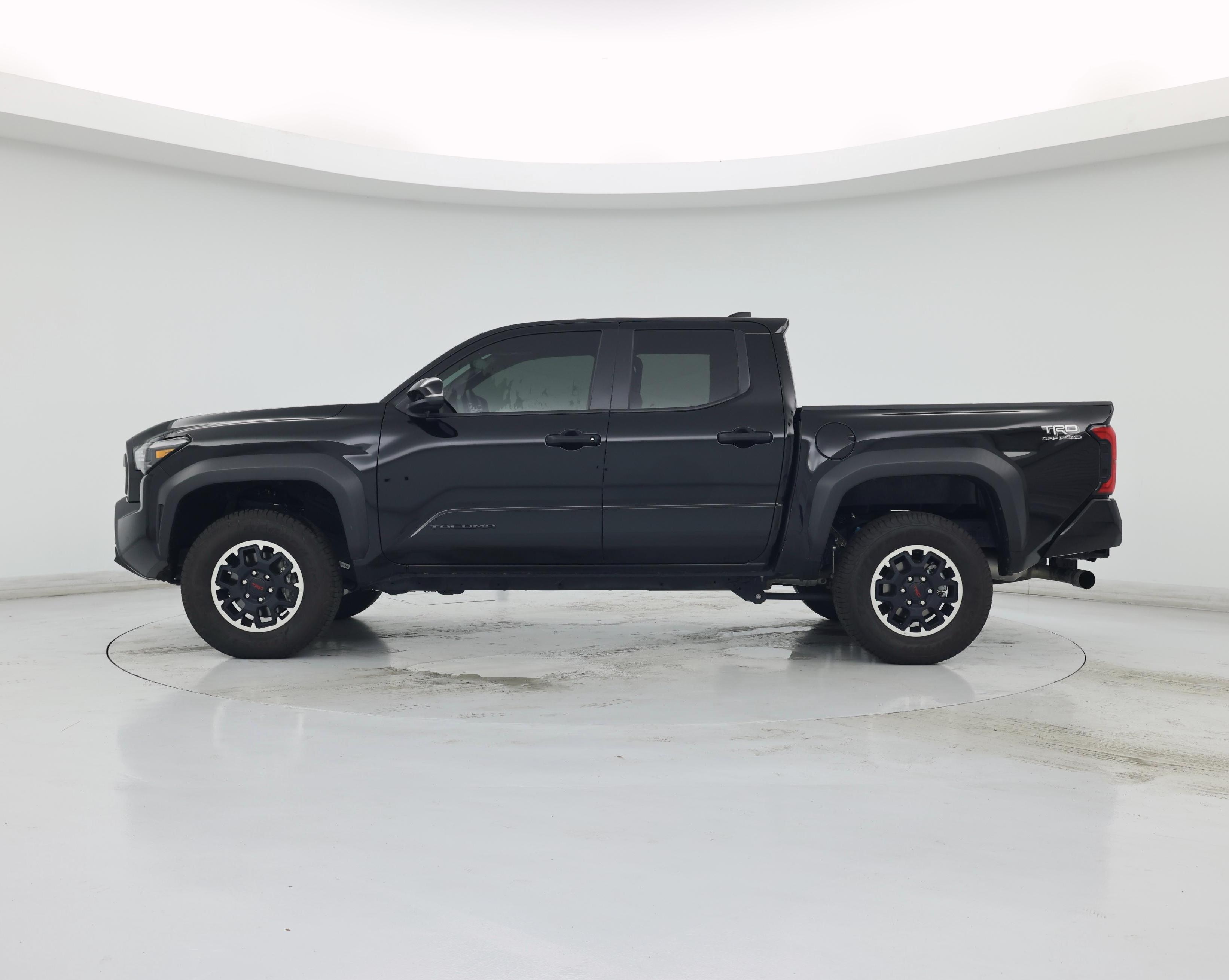 Thumbnail: 2024 Toyota Tacoma - 3