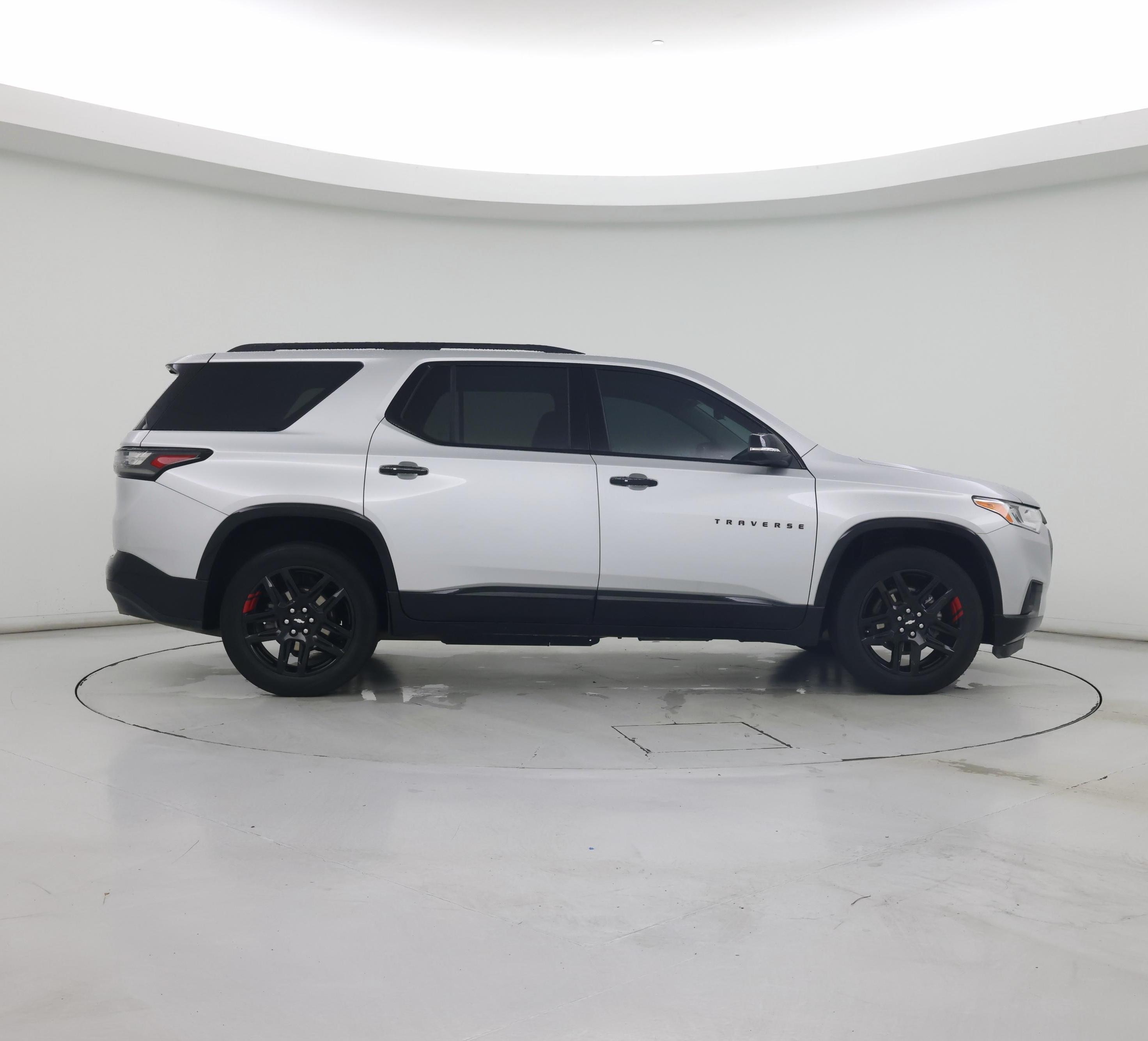 Thumbnail: 2021 Chevrolet Traverse - 7