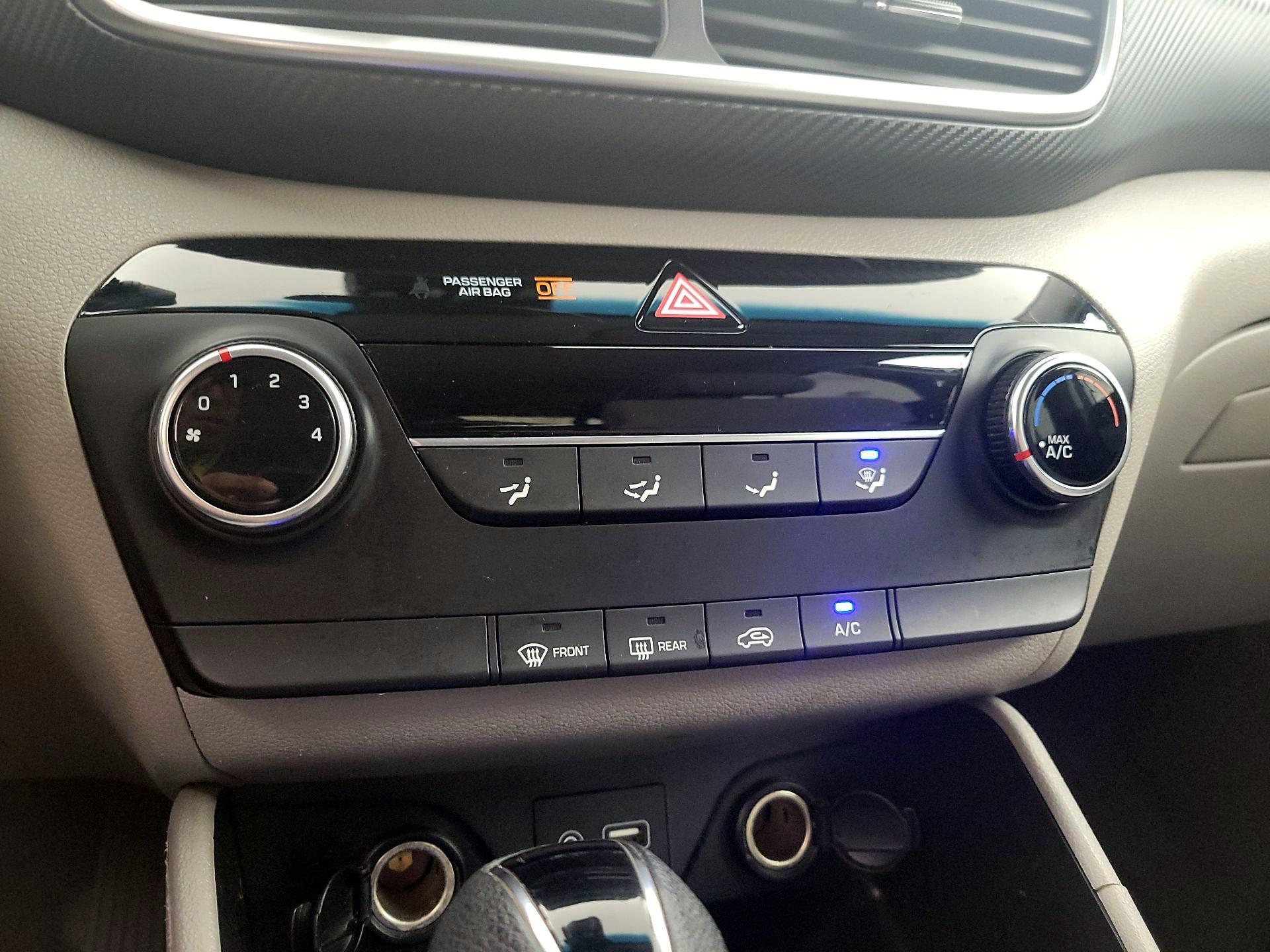 Thumbnail: 2020 Hyundai Tucson - 16