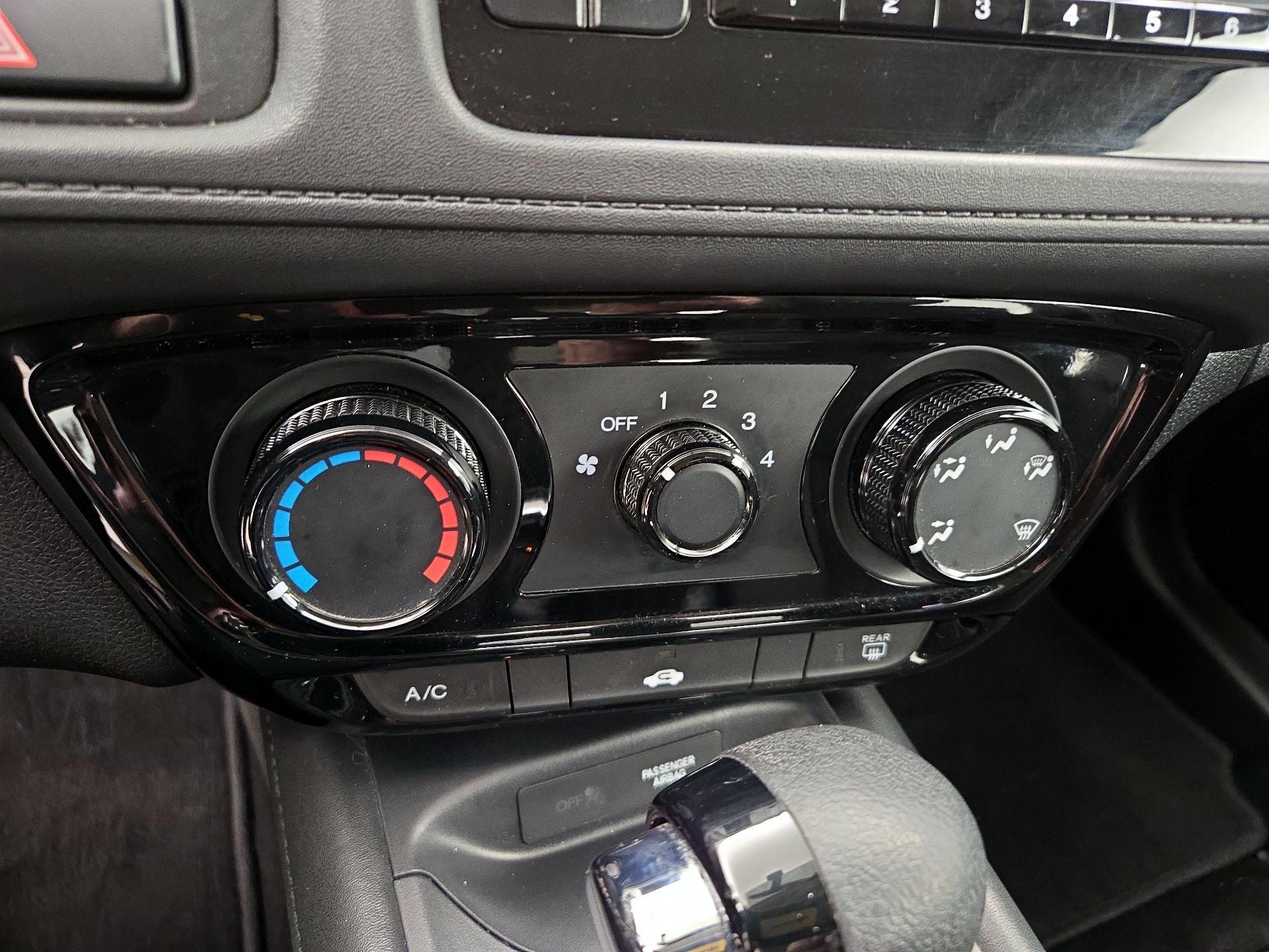 Thumbnail: 2020 Honda HR-V - 16