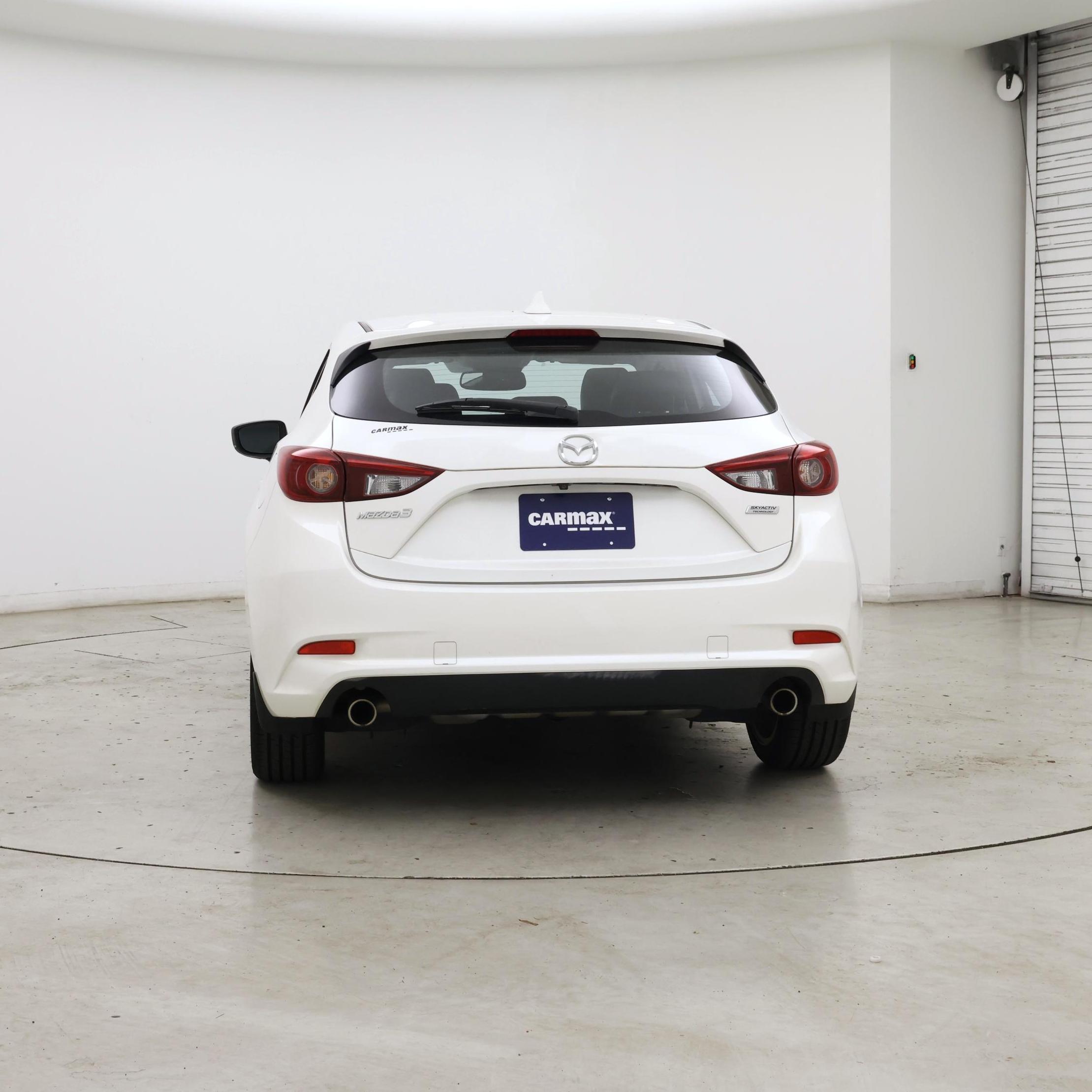 Thumbnail: 2017 Mazda Mazda3 - 6