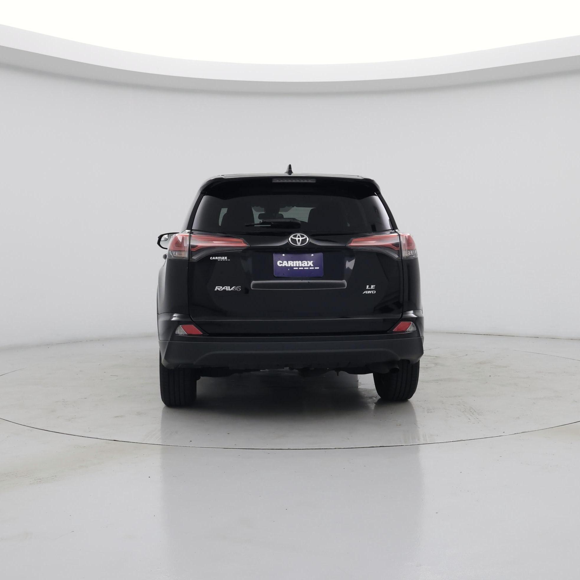 Thumbnail: 2018 Toyota RAV4 - 6