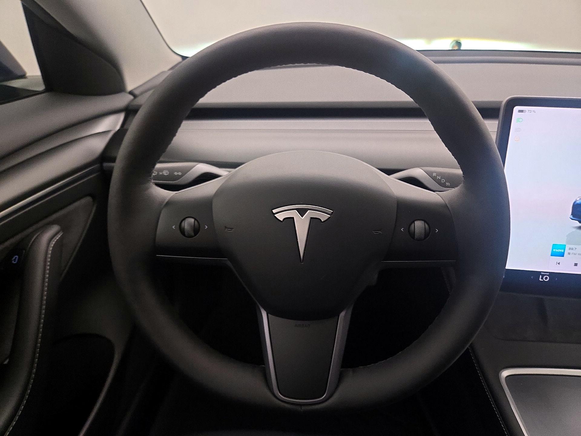 Thumbnail: 2023 Tesla Model 3 - 10