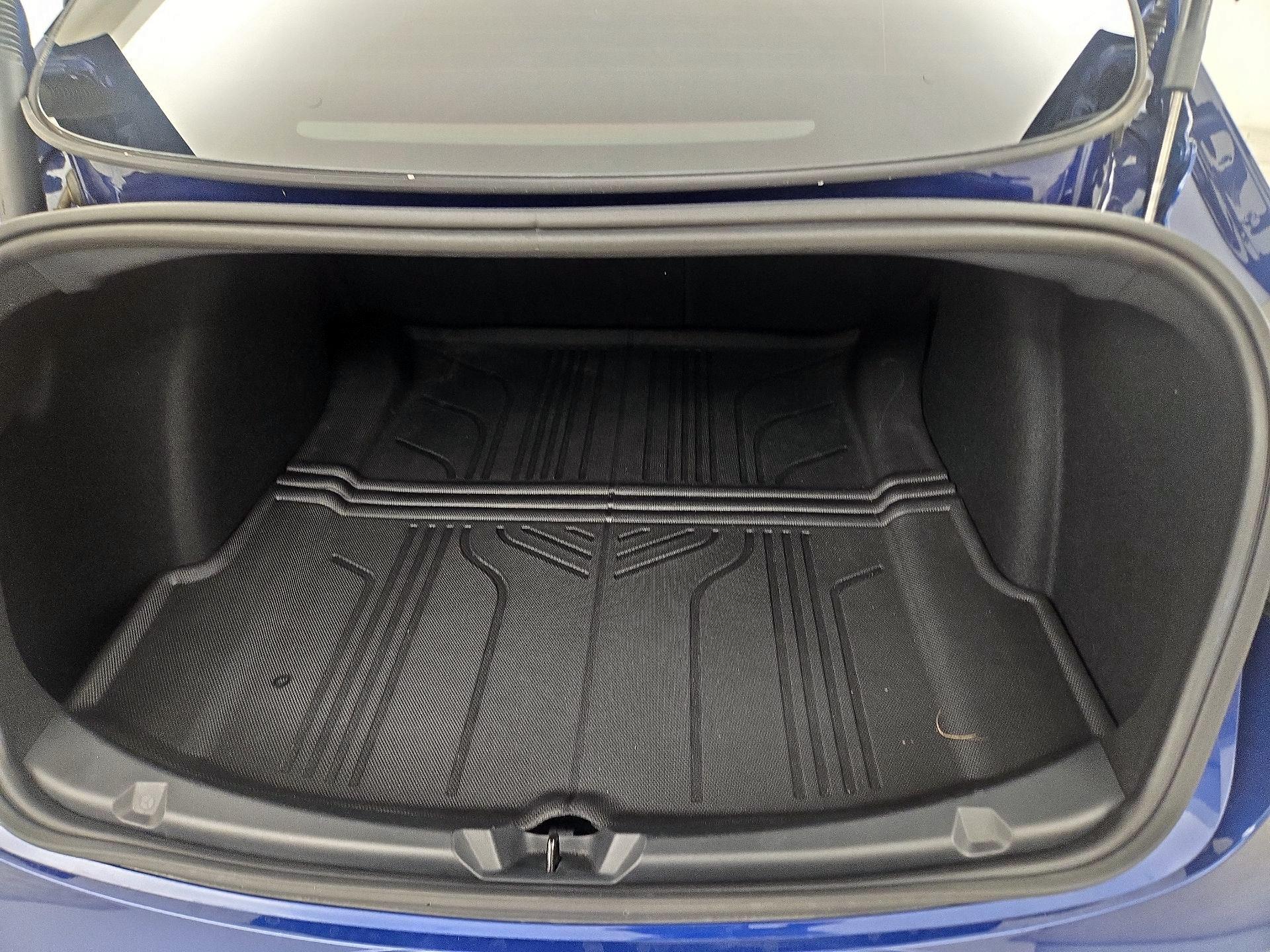 Thumbnail: 2023 Tesla Model 3 - 18
