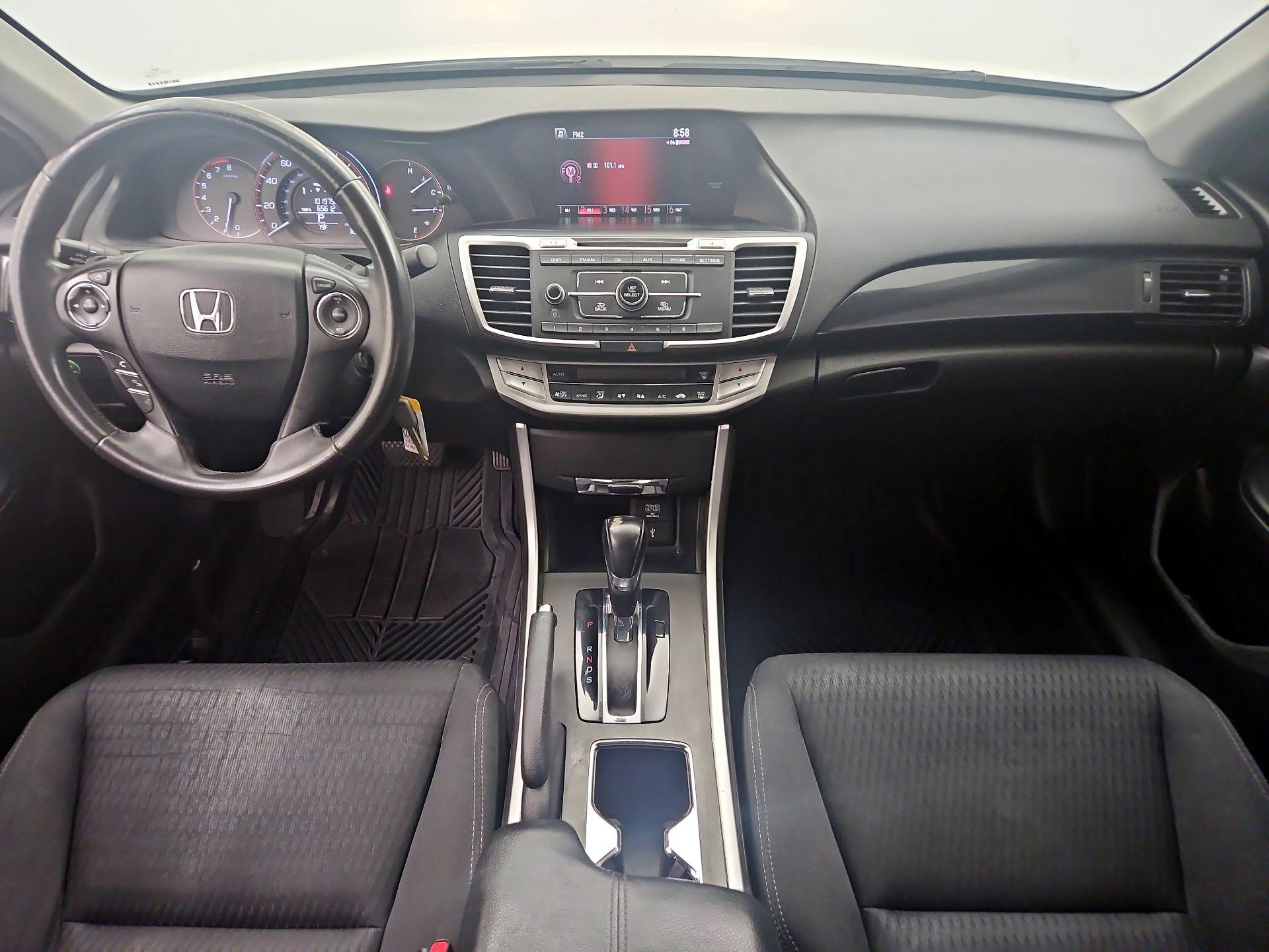 Thumbnail: 2015 Honda Accord - 9