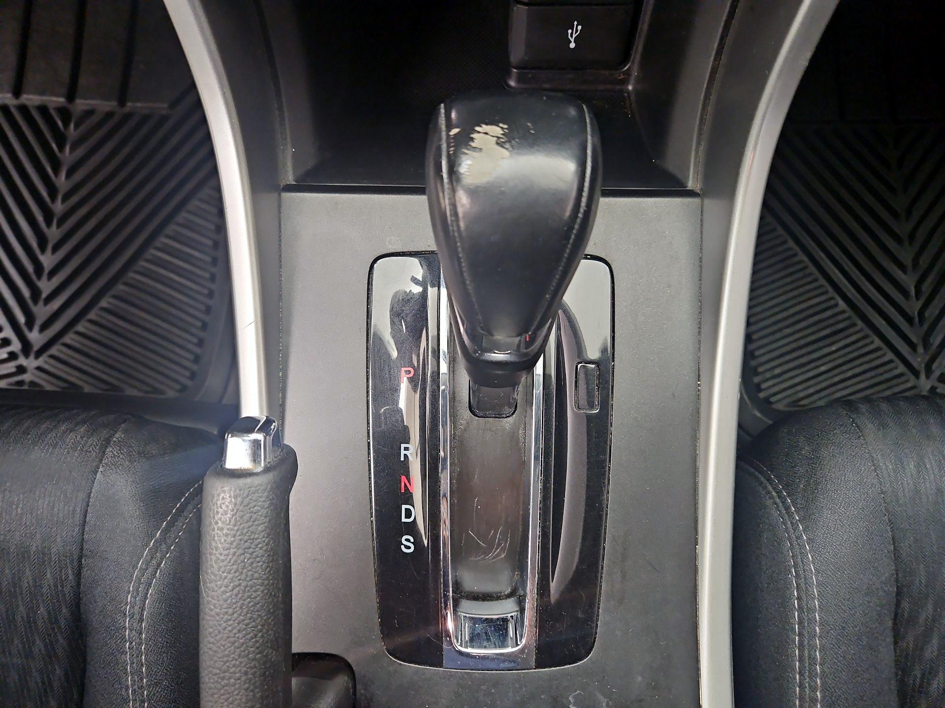 Thumbnail: 2015 Honda Accord - 17