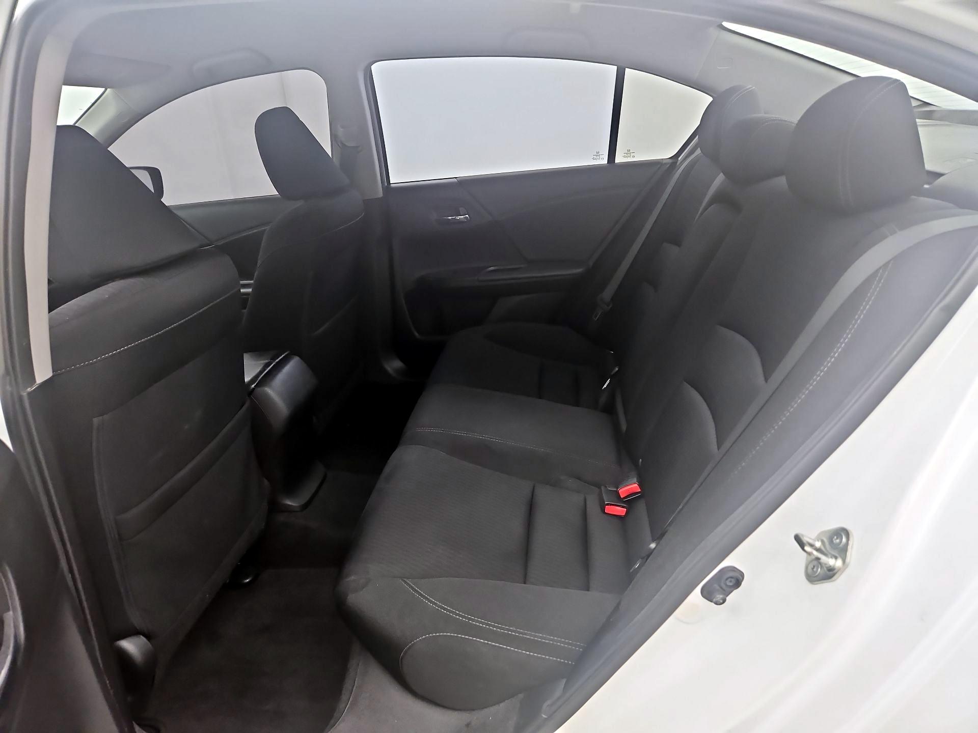 Thumbnail: 2015 Honda Accord - 19