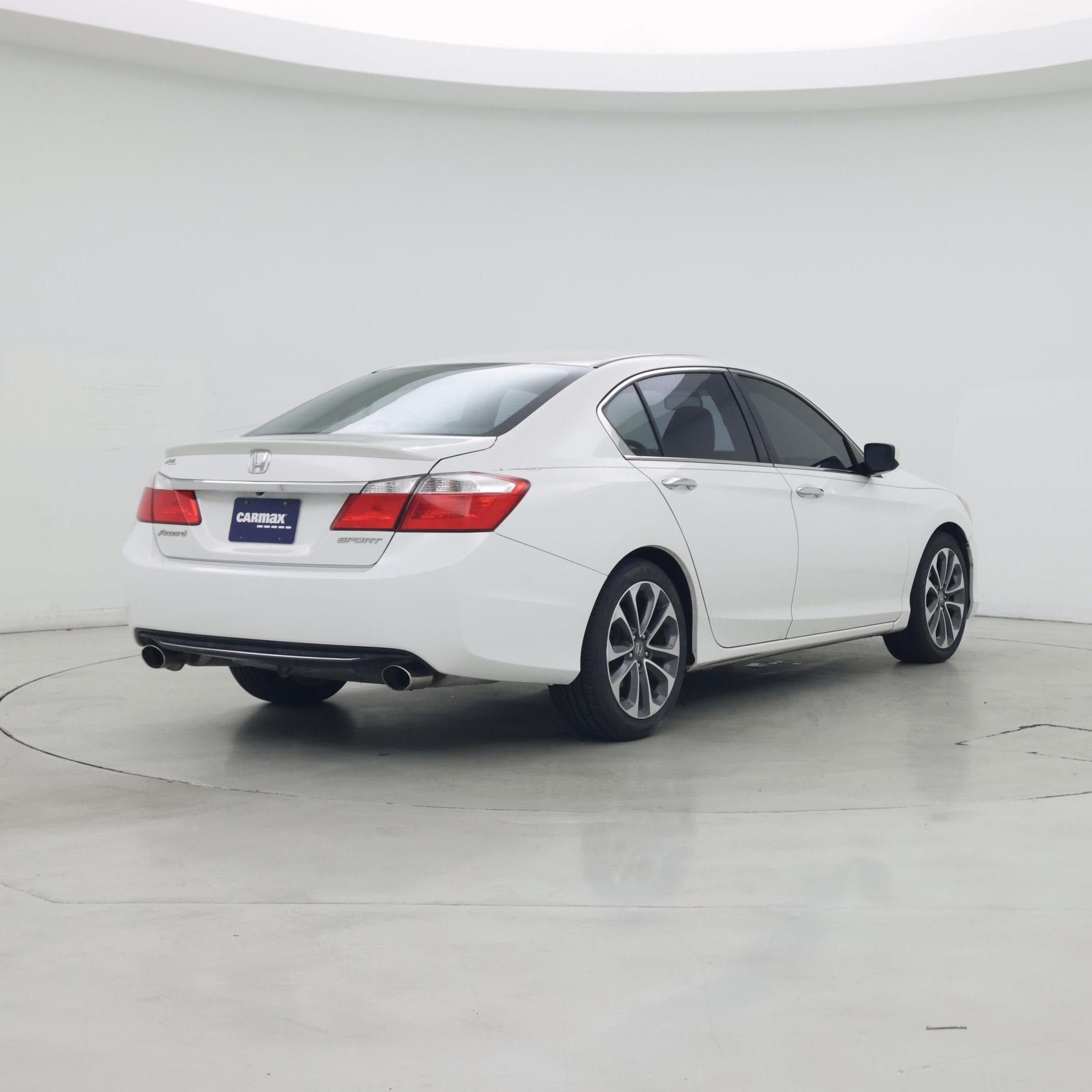 Thumbnail: 2015 Honda Accord - 8