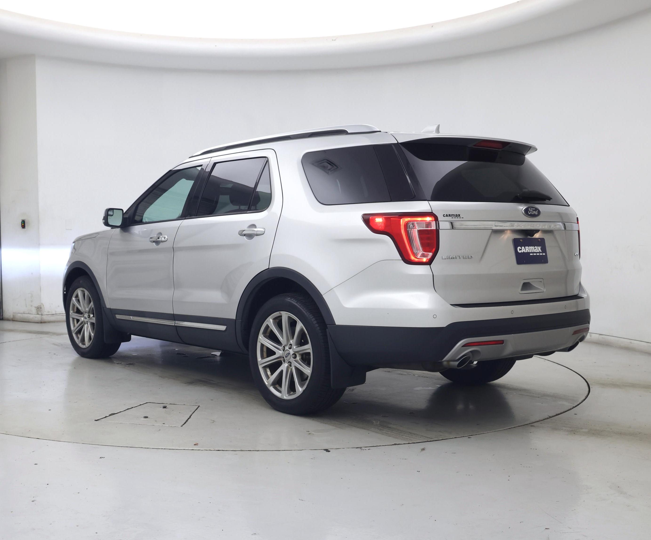 Thumbnail: 2017 Ford Explorer - 2