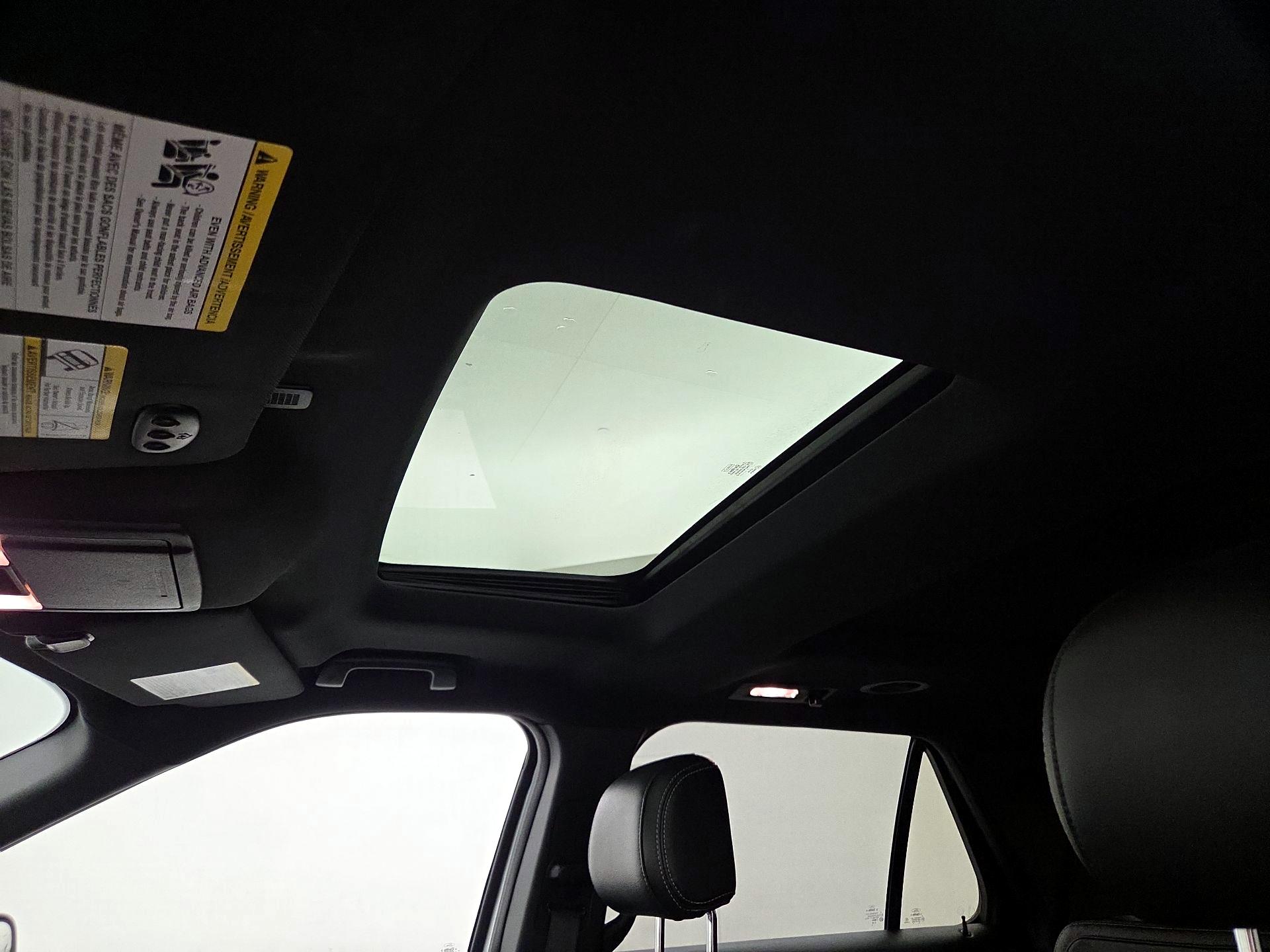 Thumbnail: 2017 Ford Explorer - 20