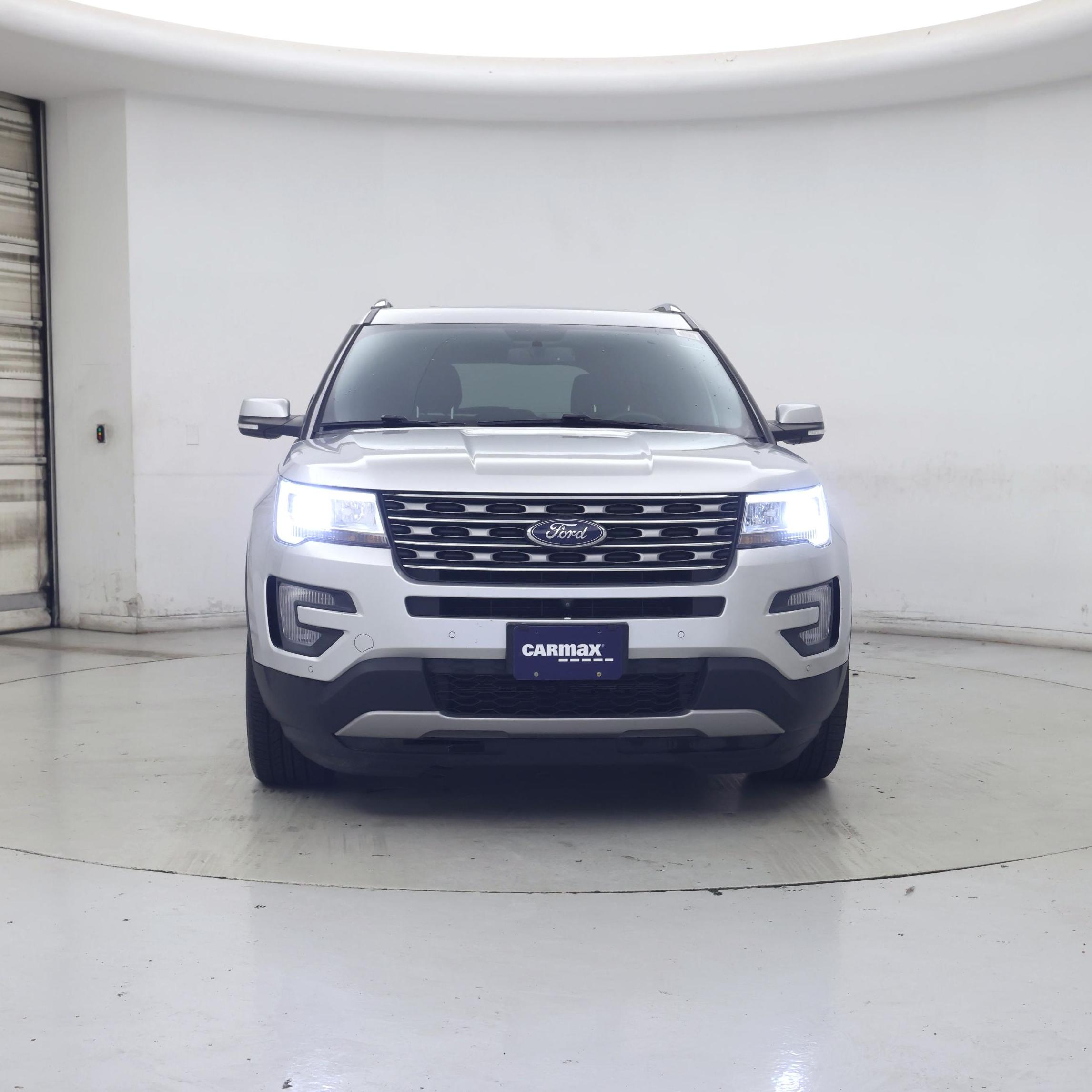 Thumbnail: 2017 Ford Explorer - 5