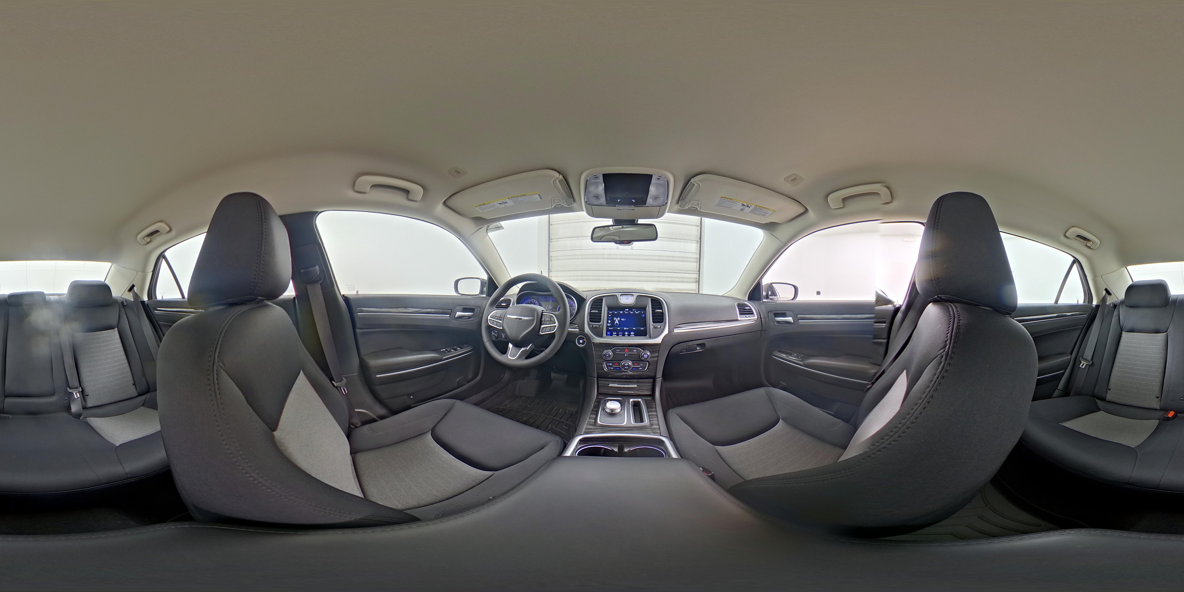 2022 Chrysler 300 Touring - Photo 24