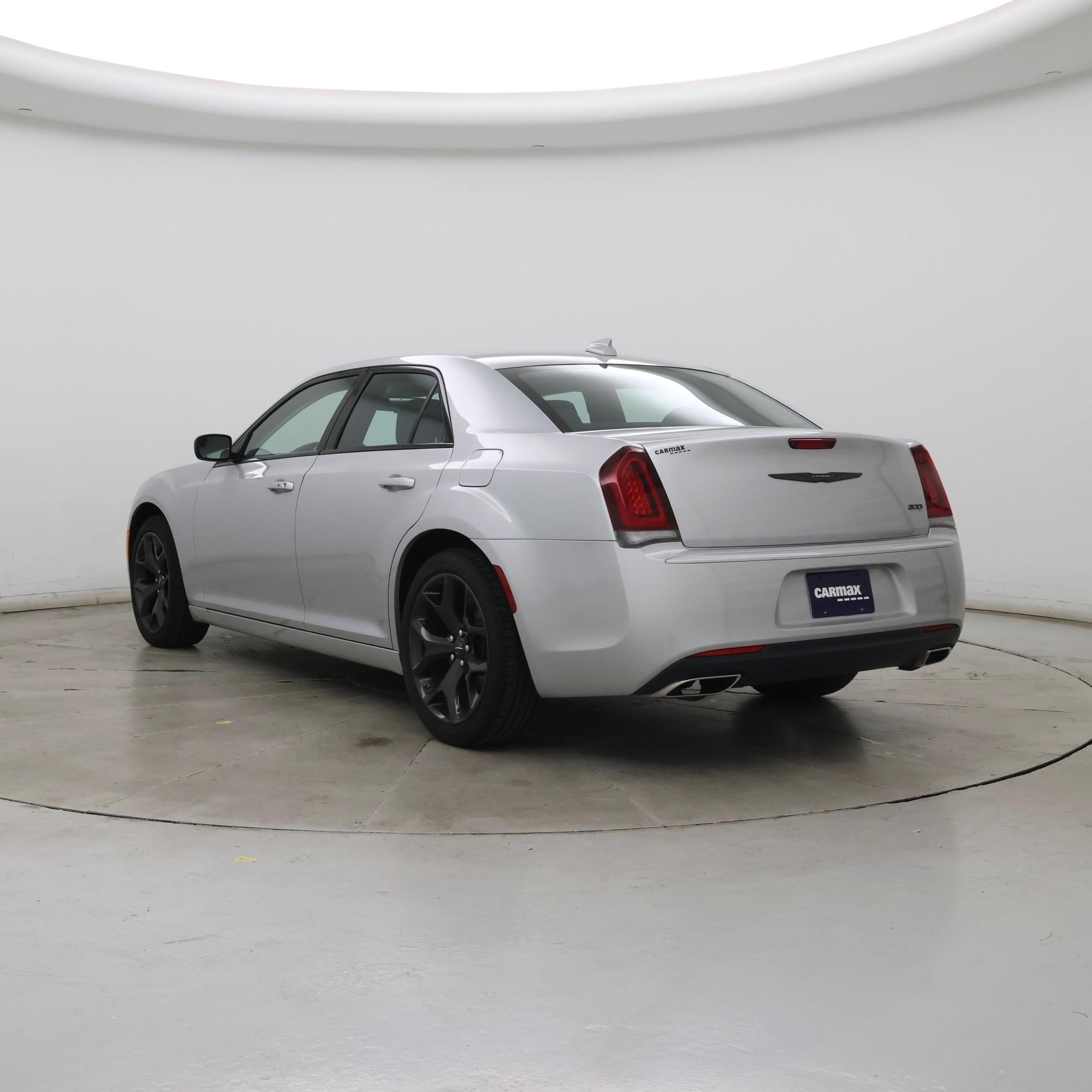 Thumbnail: 2022 Chrysler 300 - 2