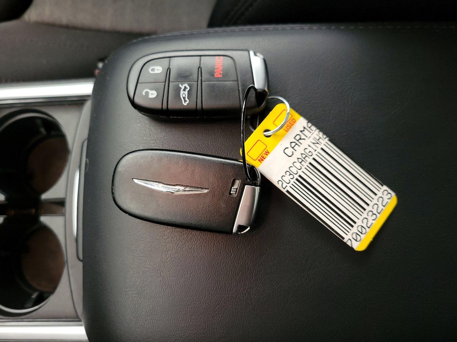 2022 Chrysler 300 Touring - Photo 23