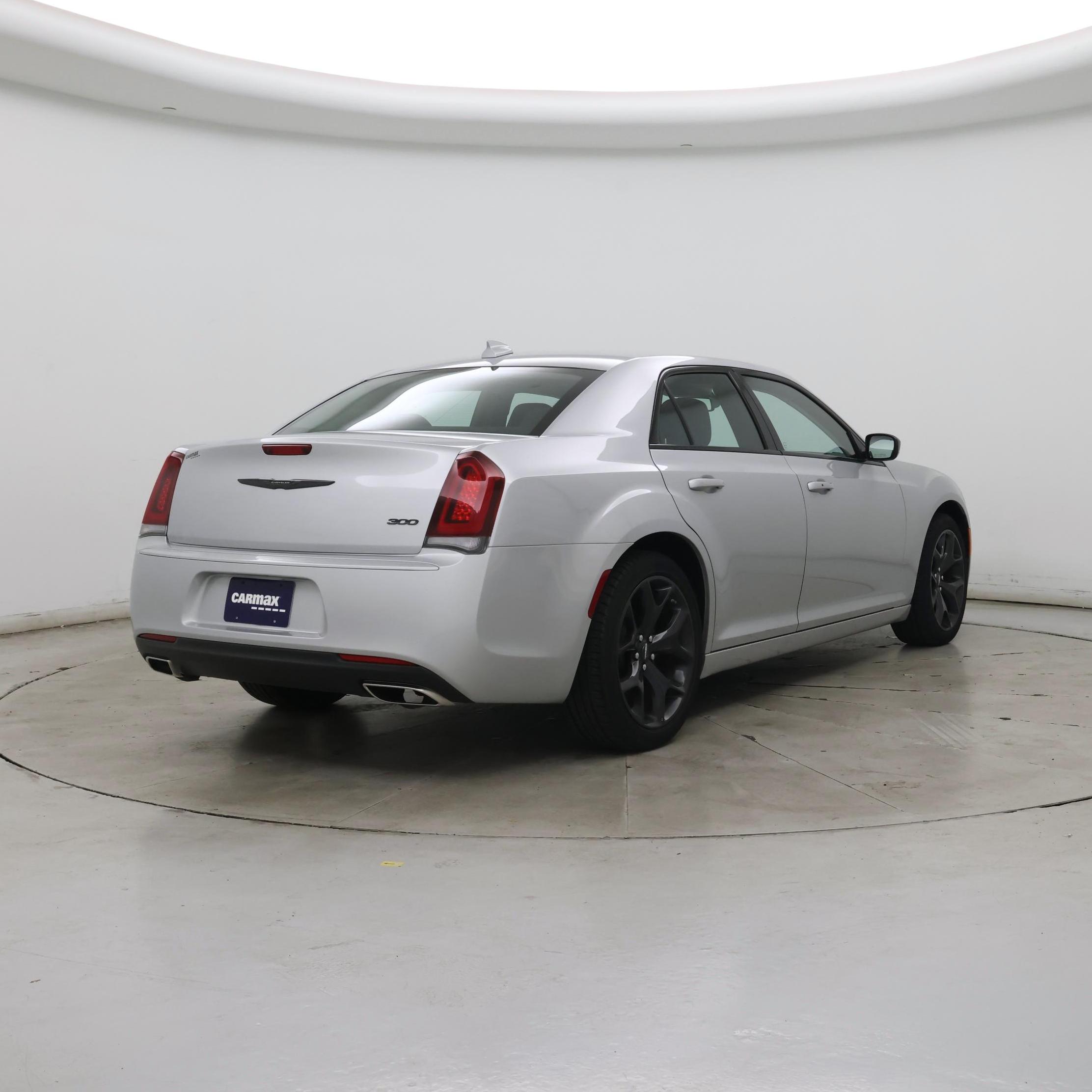 Thumbnail: 2022 Chrysler 300 - 8