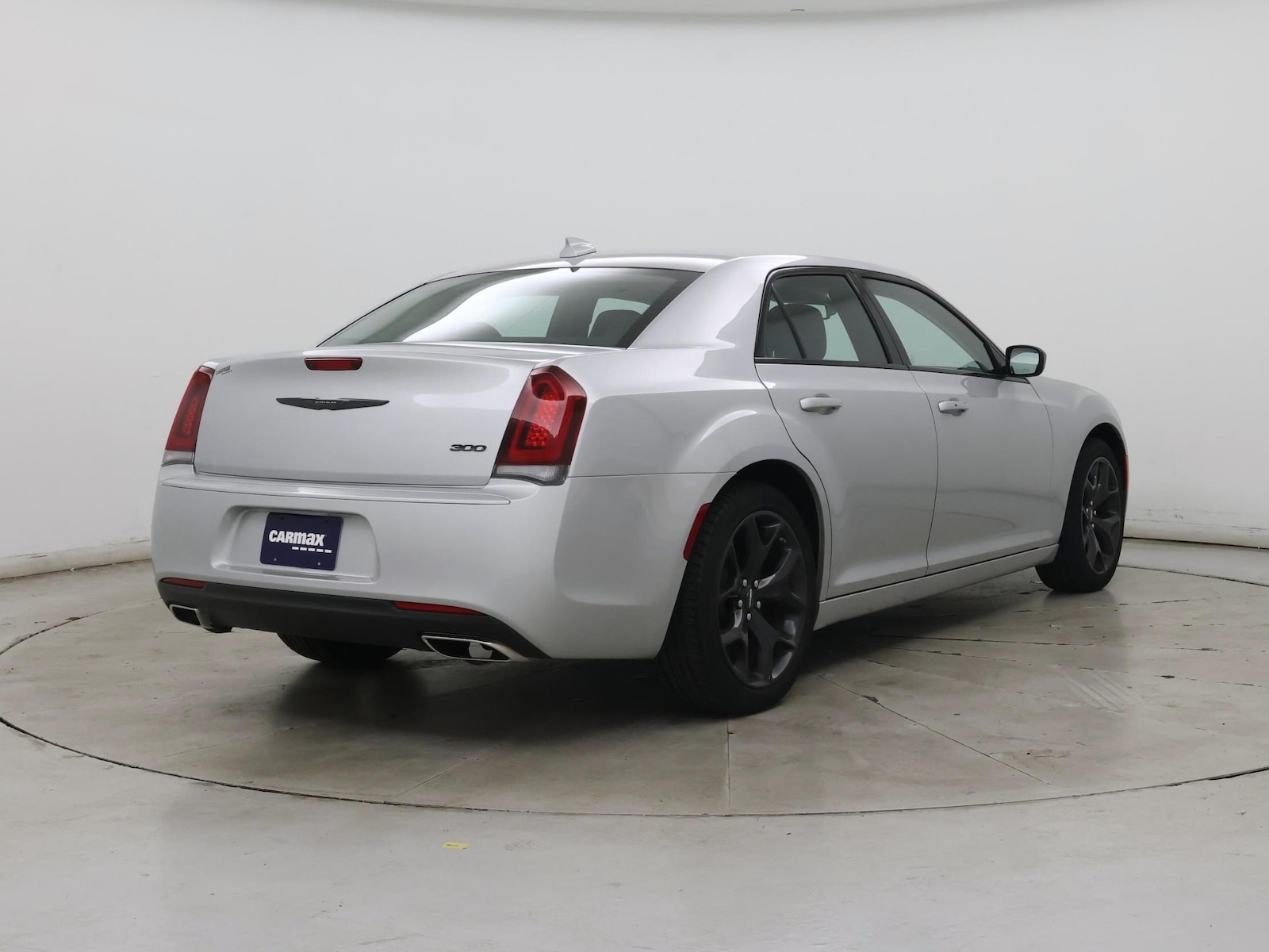2022 Chrysler 300 Touring - Photo 9