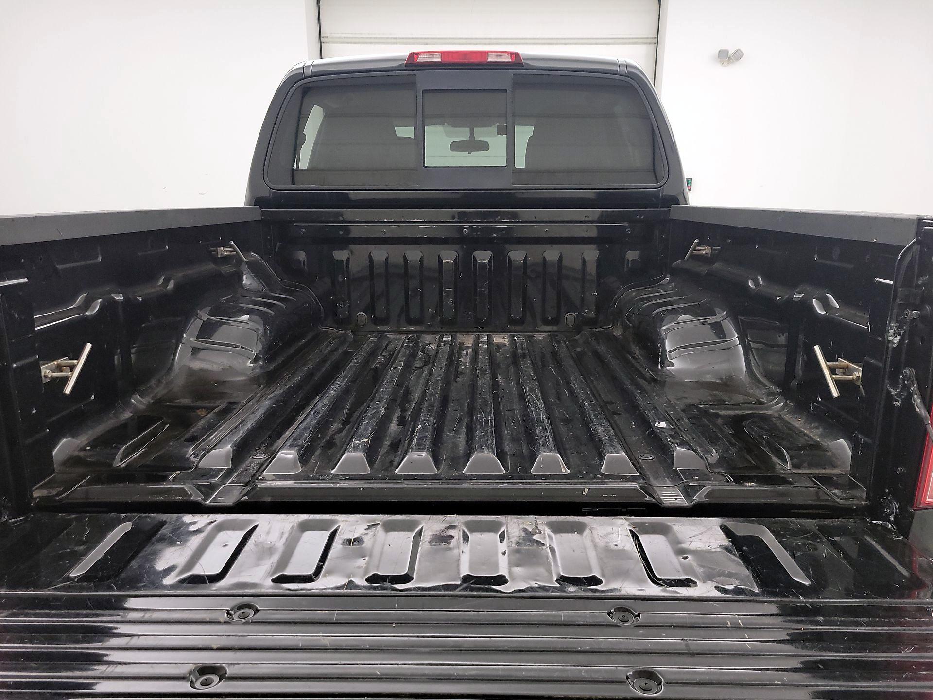 Thumbnail: 2019 Nissan Frontier - 20
