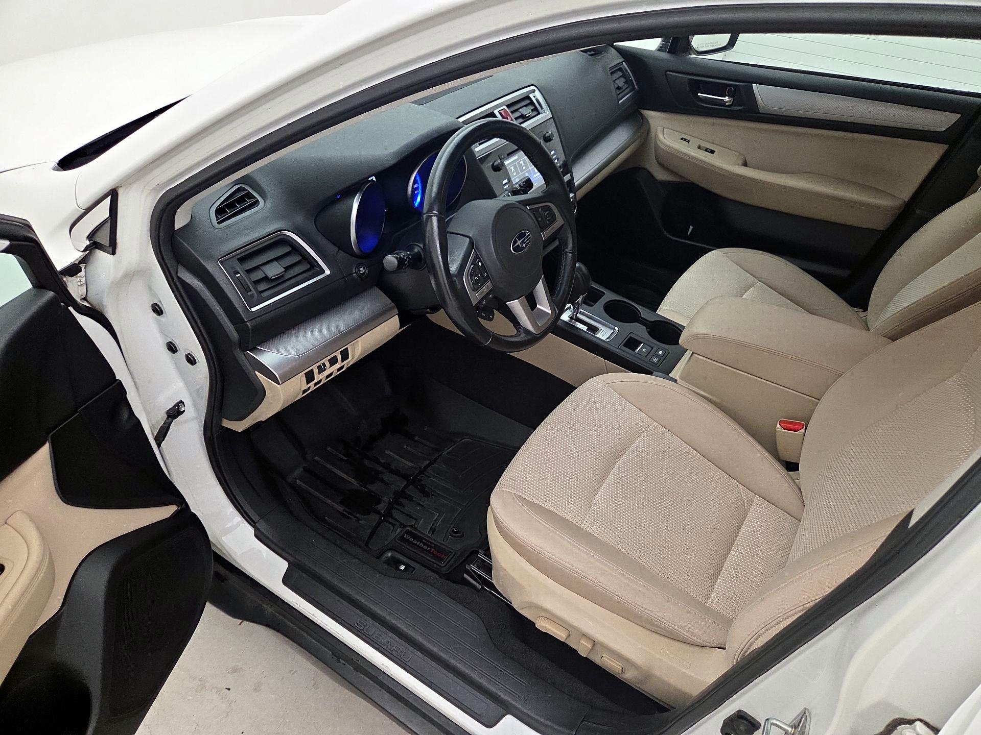 Thumbnail: 2015 Subaru Outback - 11