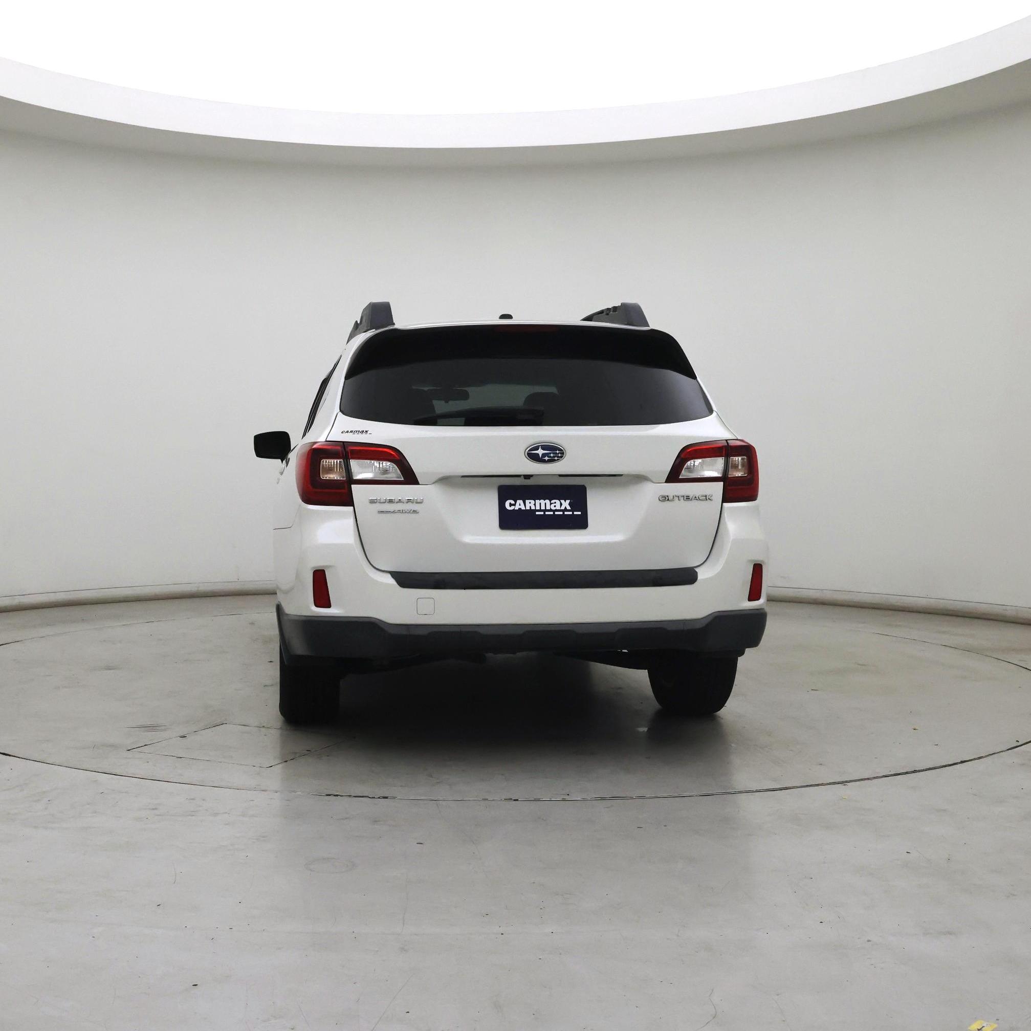 Thumbnail: 2015 Subaru Outback - 6