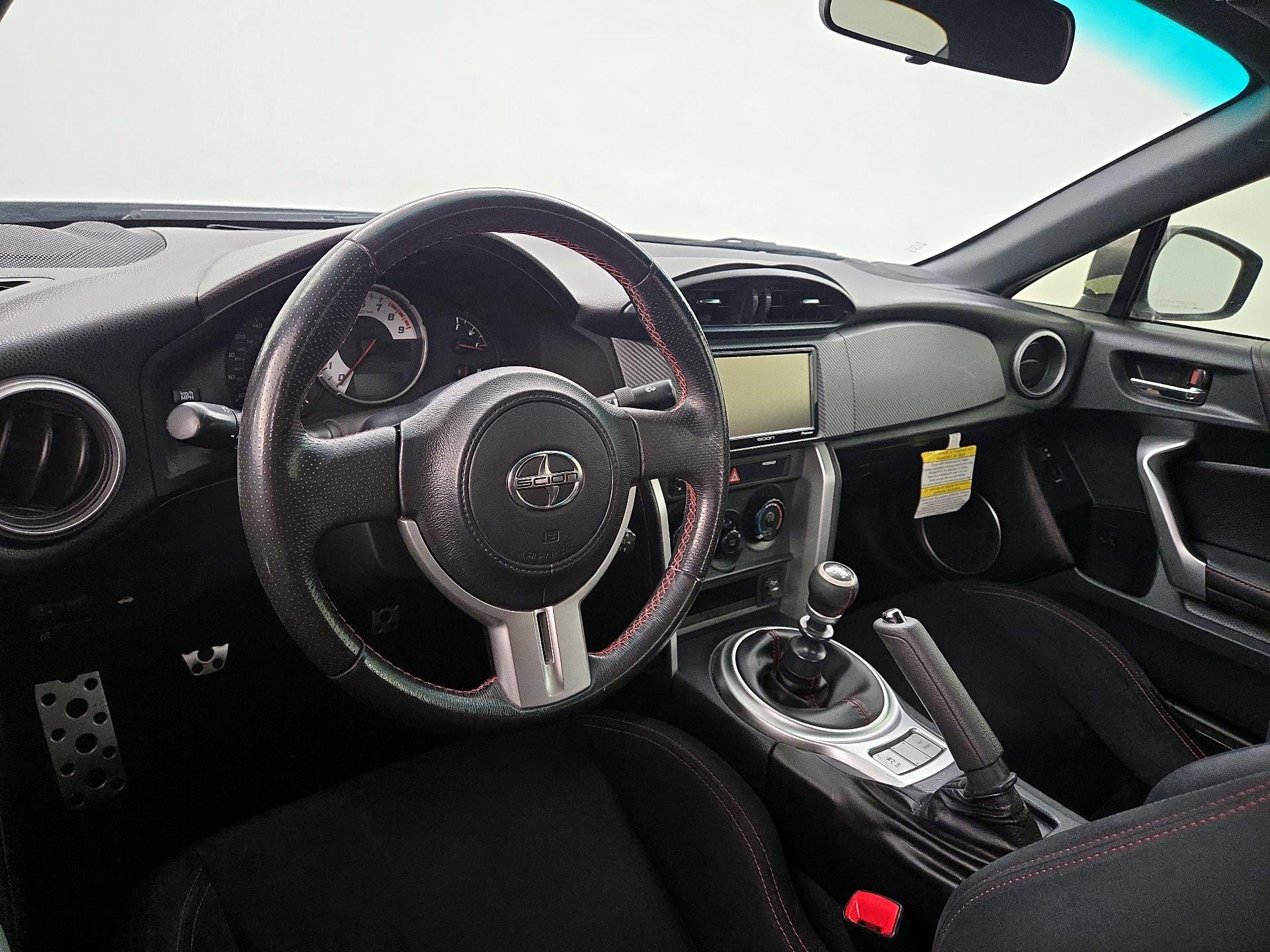Thumbnail: 2016 Scion FR-S - 9