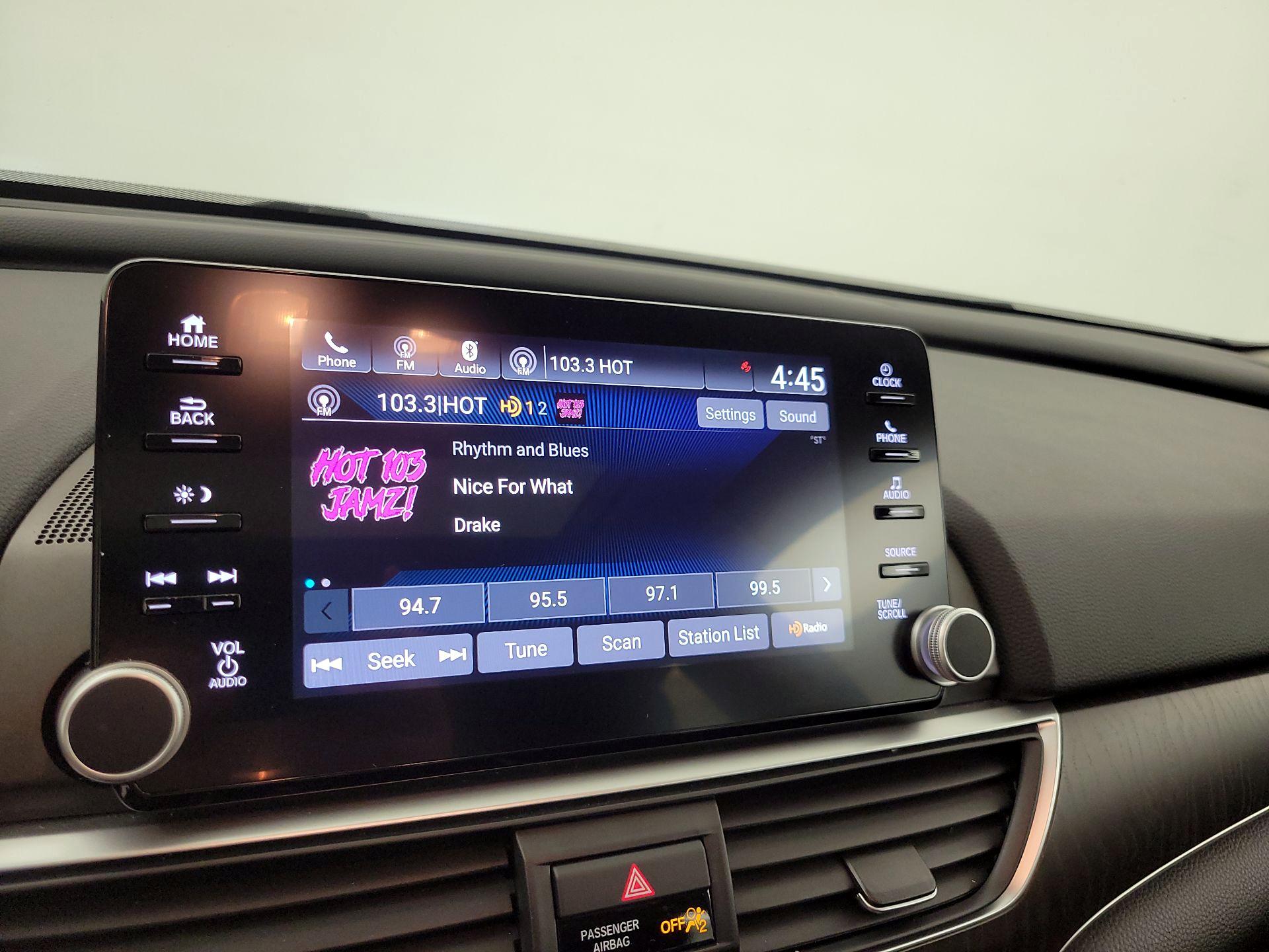 Thumbnail: 2019 Honda Accord - 15