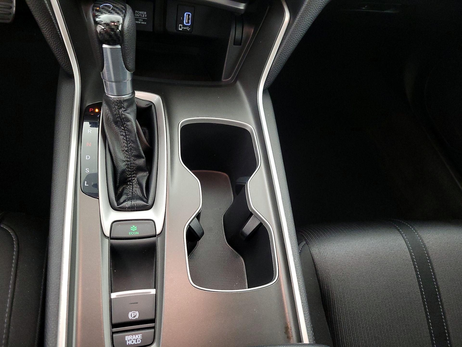 Thumbnail: 2019 Honda Accord - 17