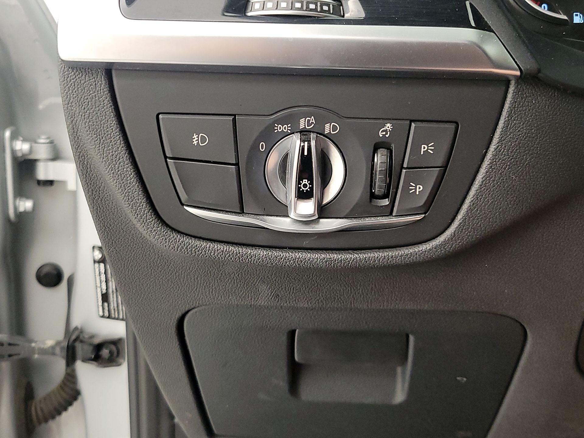 Thumbnail: 2019 BMW X3 - 13
