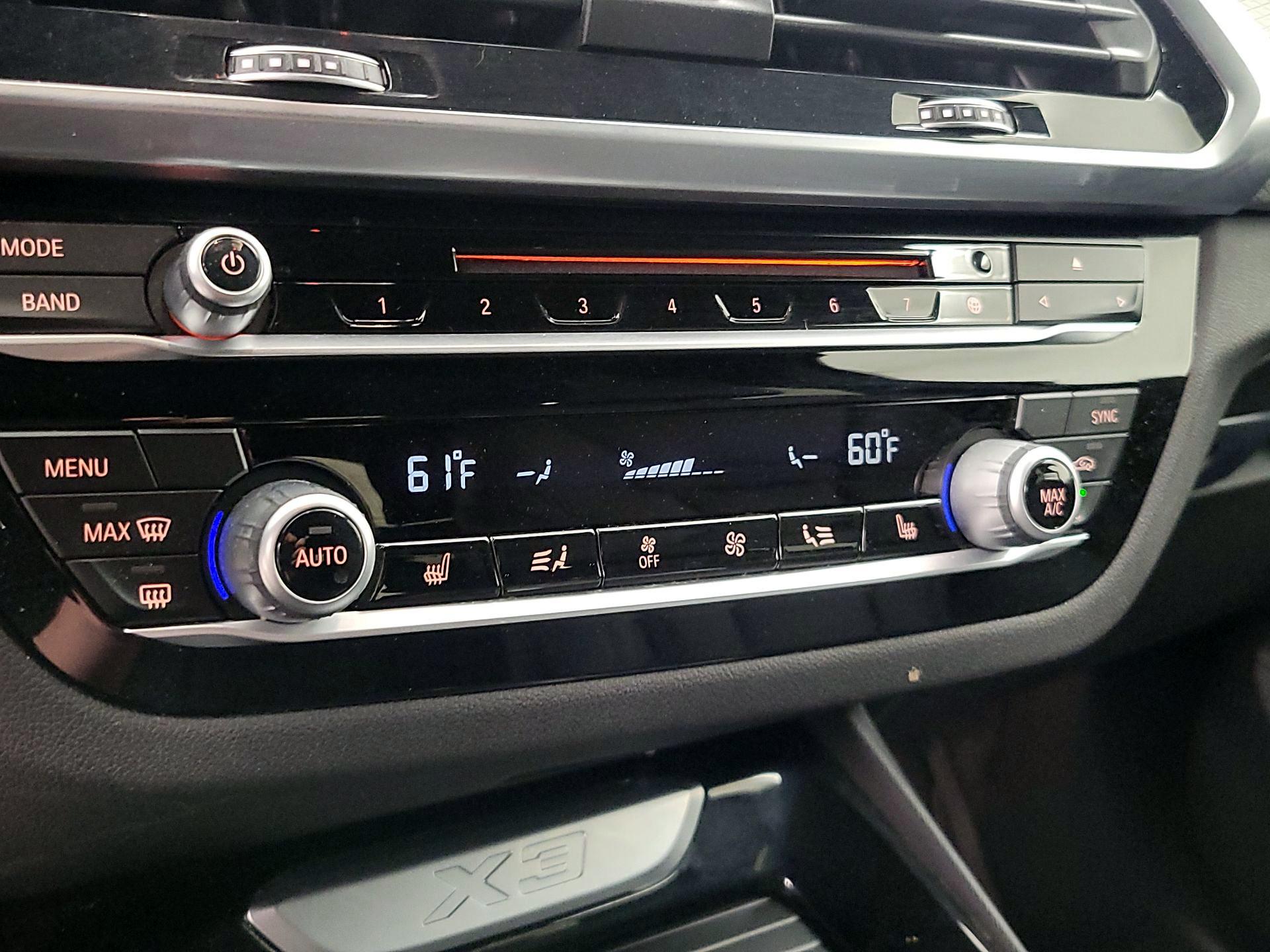 Thumbnail: 2019 BMW X3 - 17