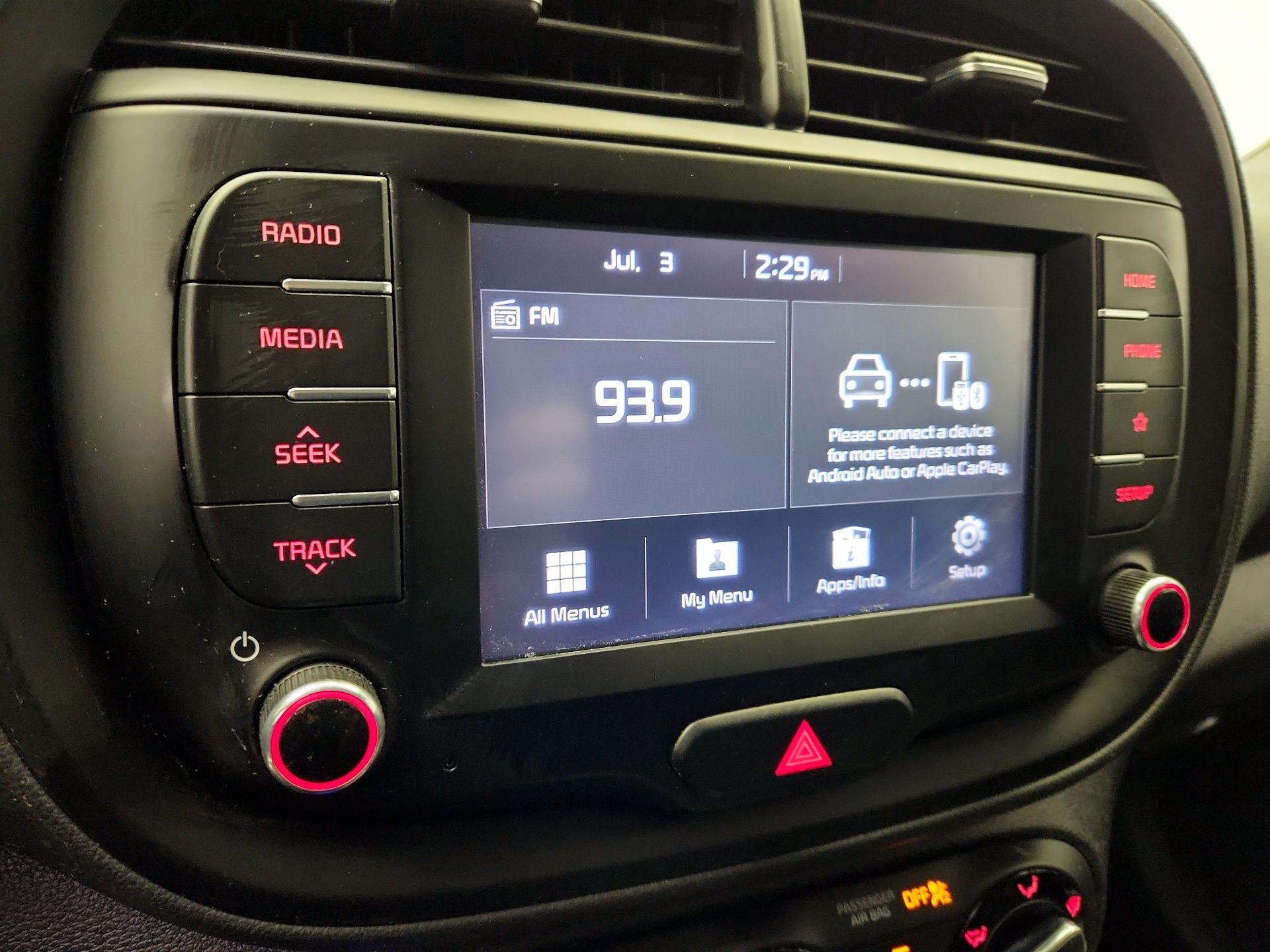 Thumbnail: 2020 Kia Soul - 15