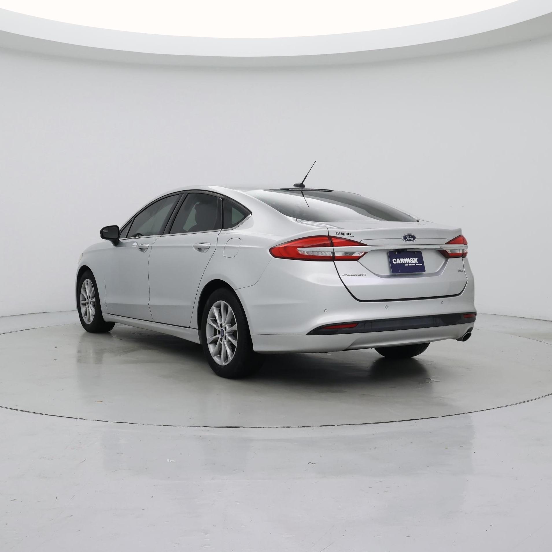 Thumbnail: 2017 Ford Fusion - 2