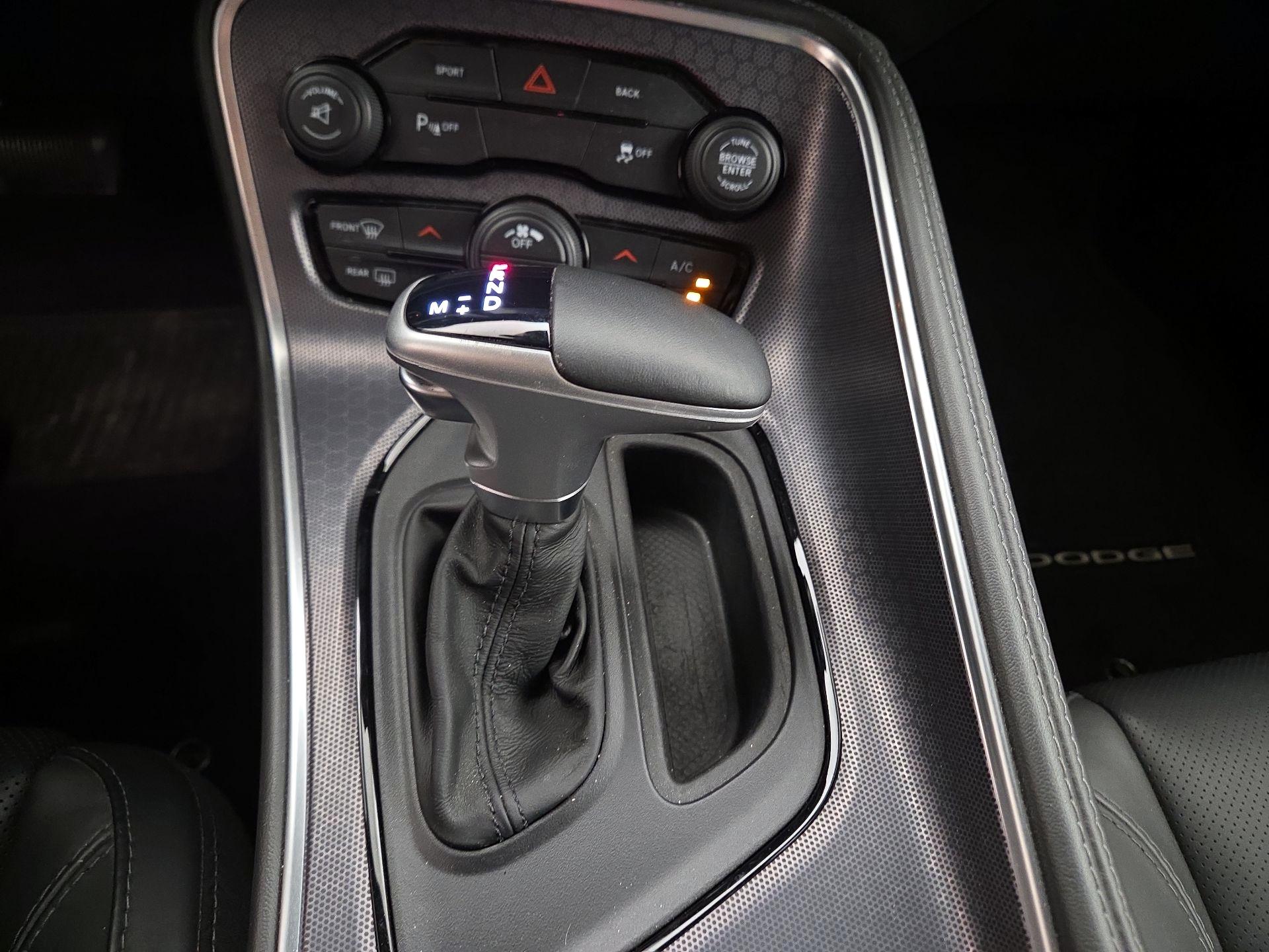 Thumbnail: 2016 Dodge Challenger - 16