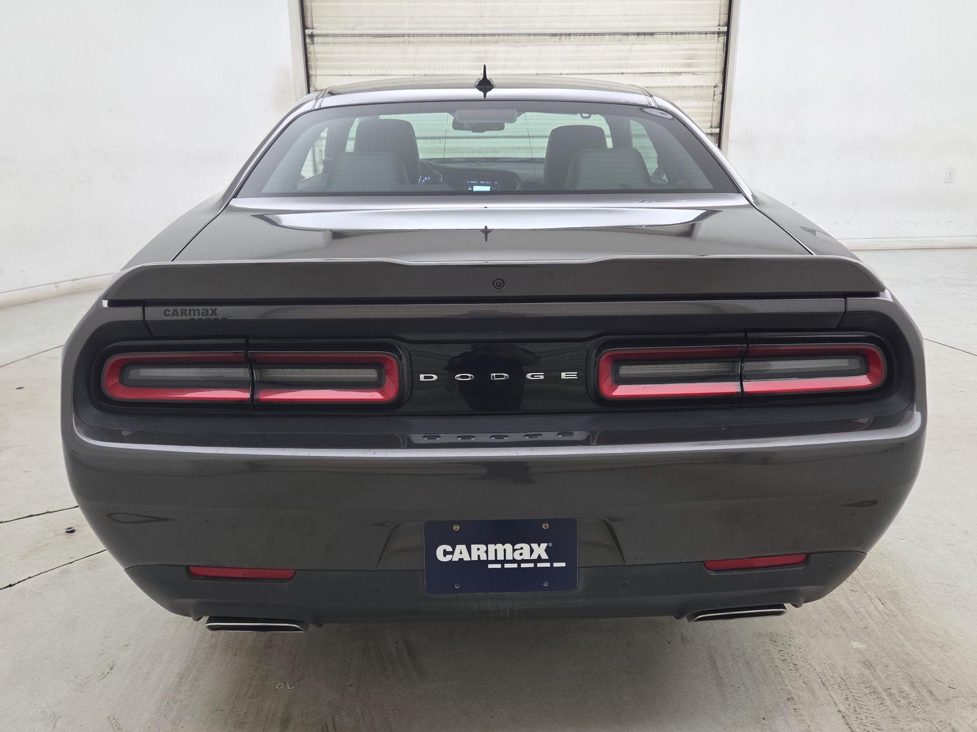 Thumbnail: 2016 Dodge Challenger - 6