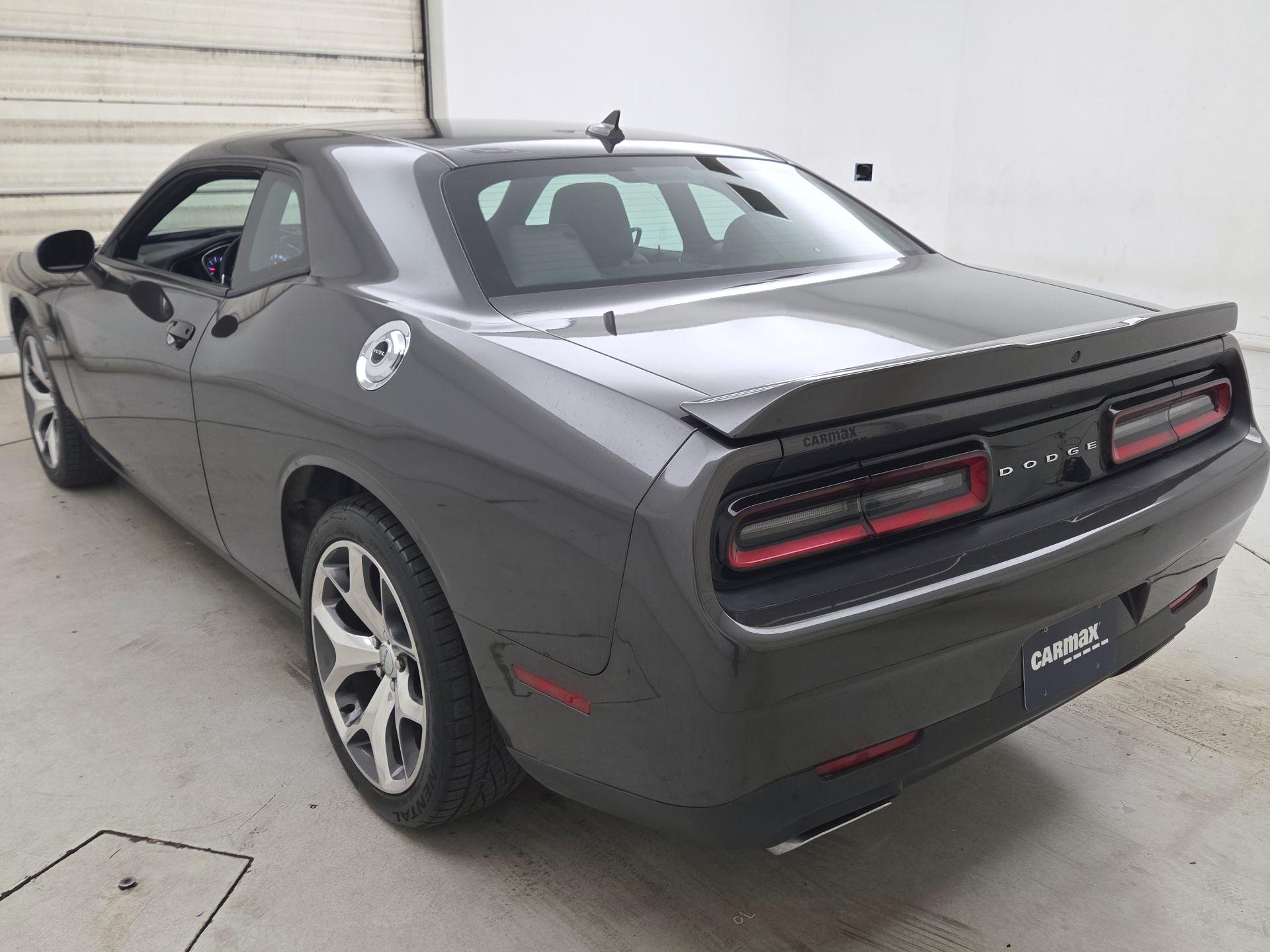 Thumbnail: 2016 Dodge Challenger - 7