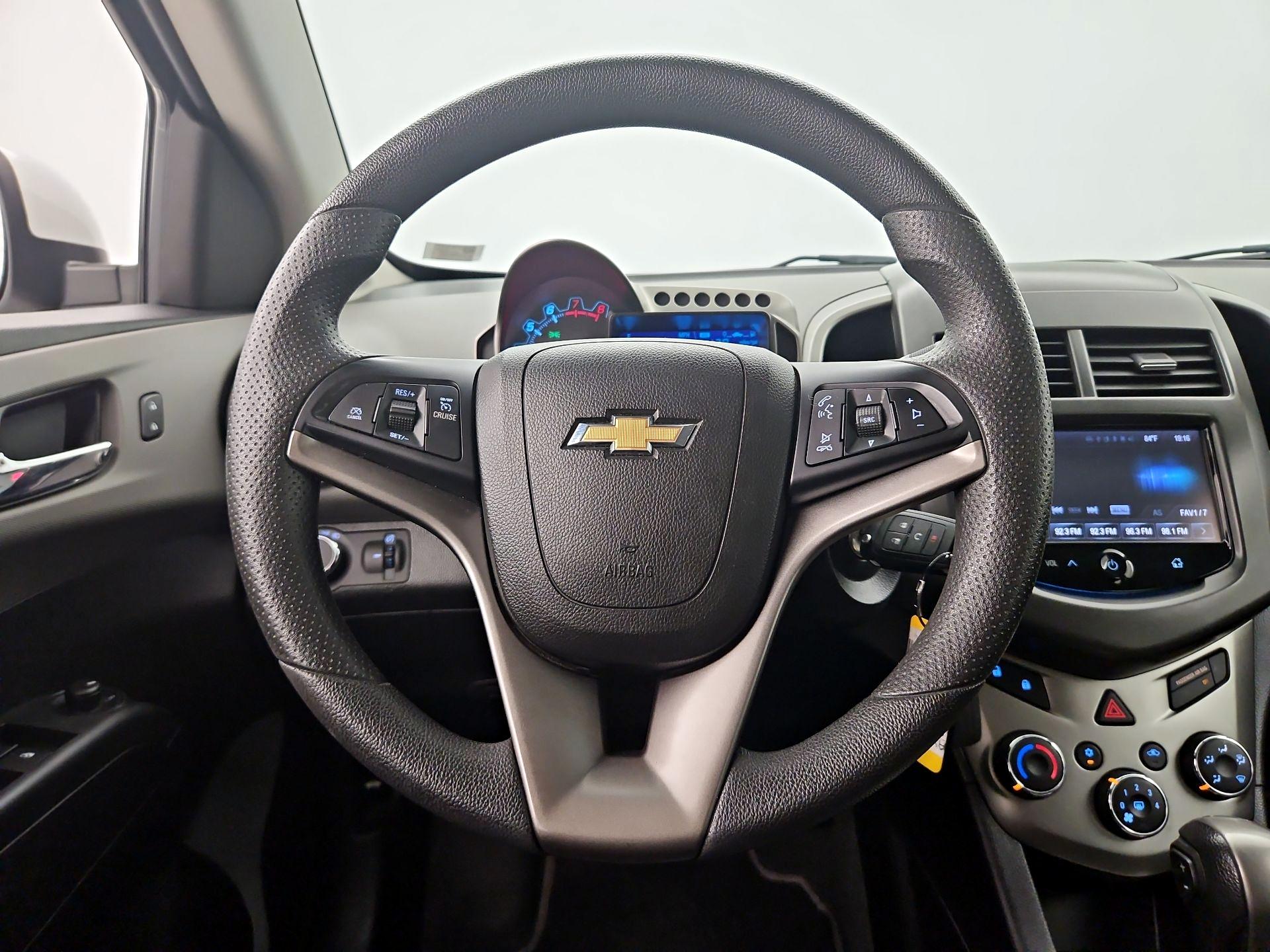 Thumbnail: 2015 Chevrolet Sonic - 10