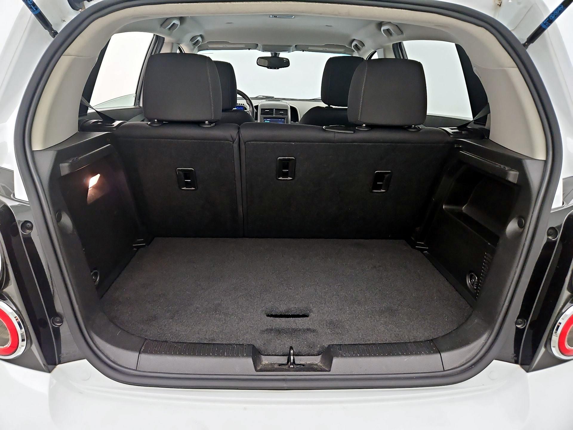 Thumbnail: 2015 Chevrolet Sonic - 19
