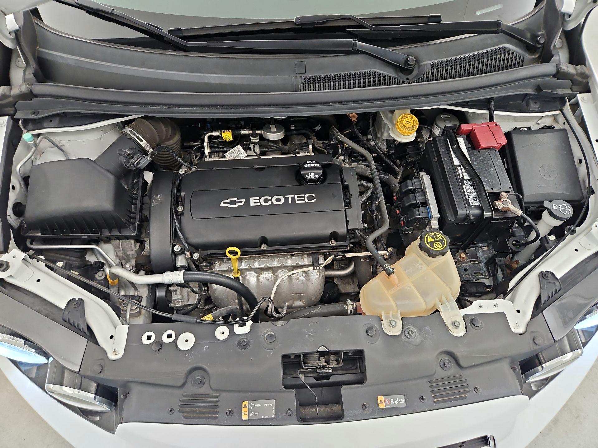 Thumbnail: 2015 Chevrolet Sonic - 20