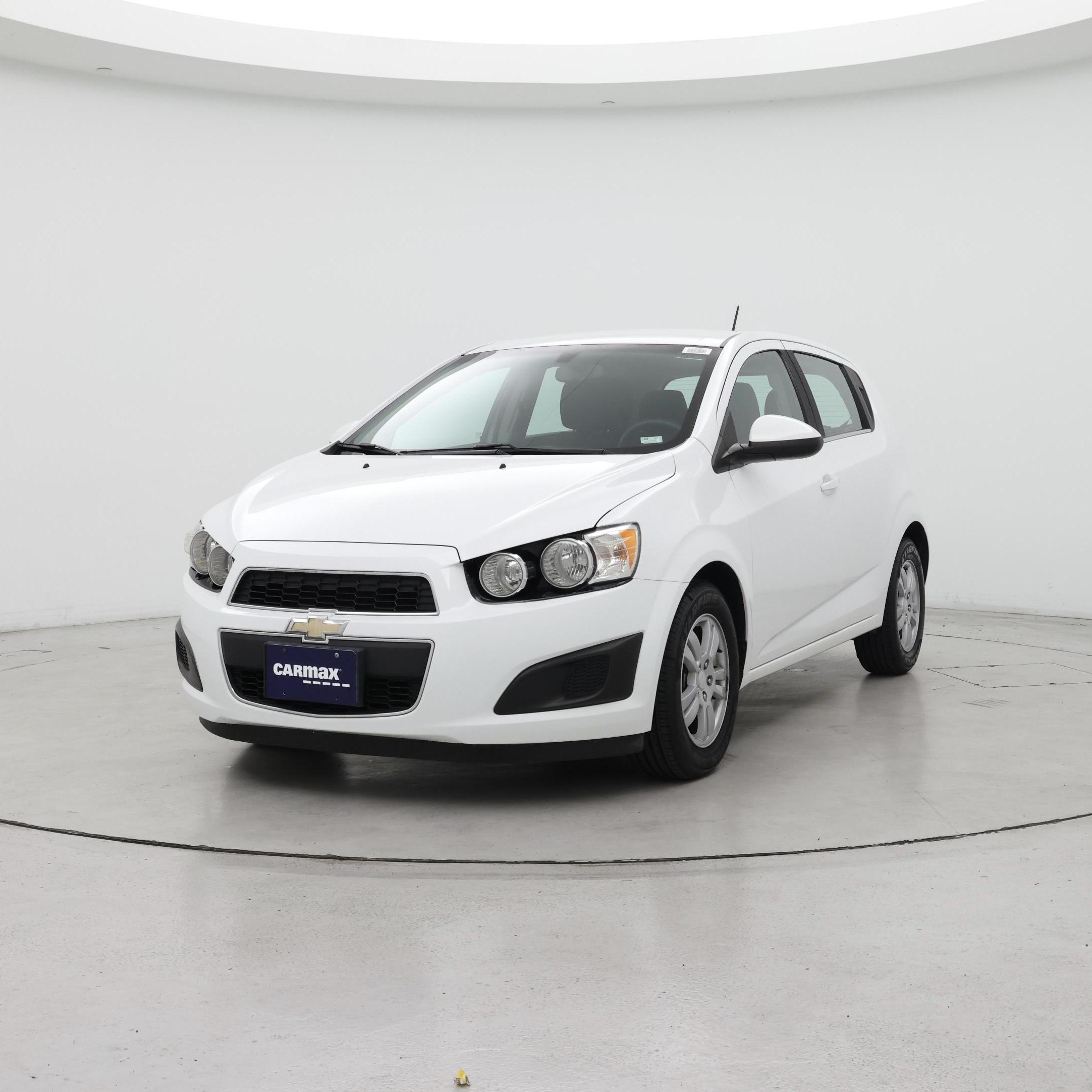 Thumbnail: 2015 Chevrolet Sonic - 4