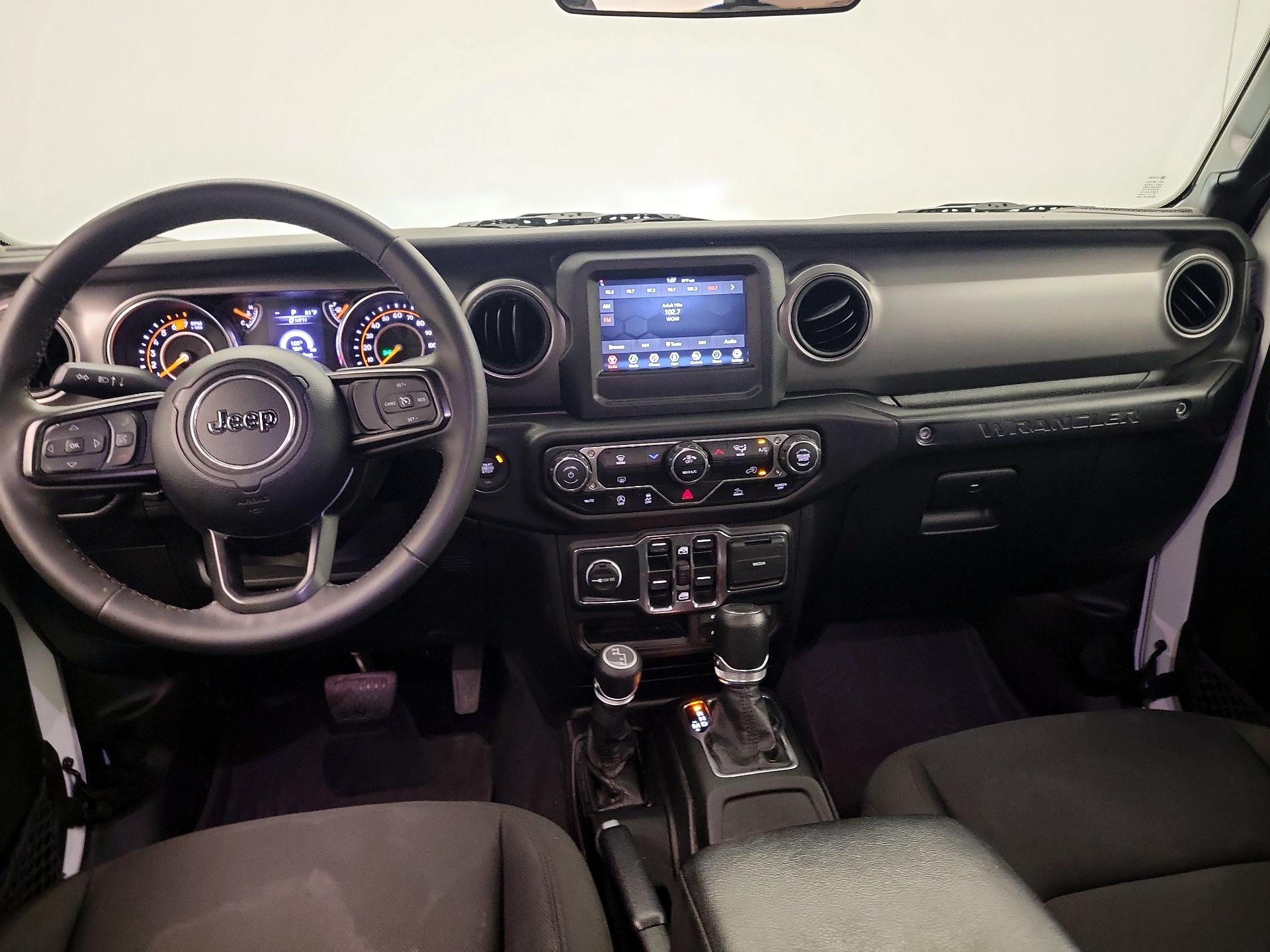 Thumbnail: 2023 Jeep Wrangler - 9