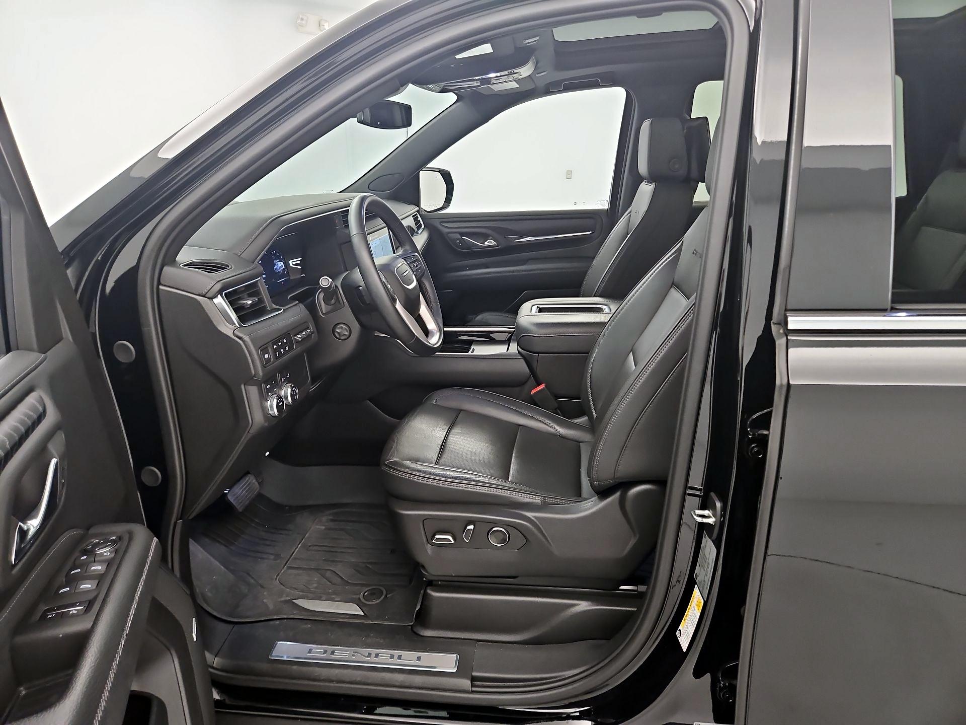 Thumbnail: 2023 GMC Yukon - 11