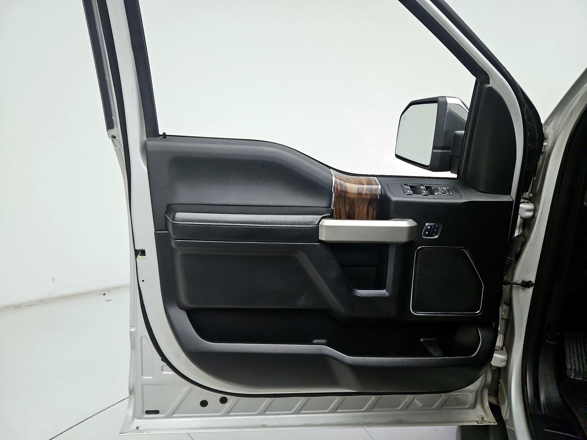 Thumbnail: 2018 Ford F-150 - 12