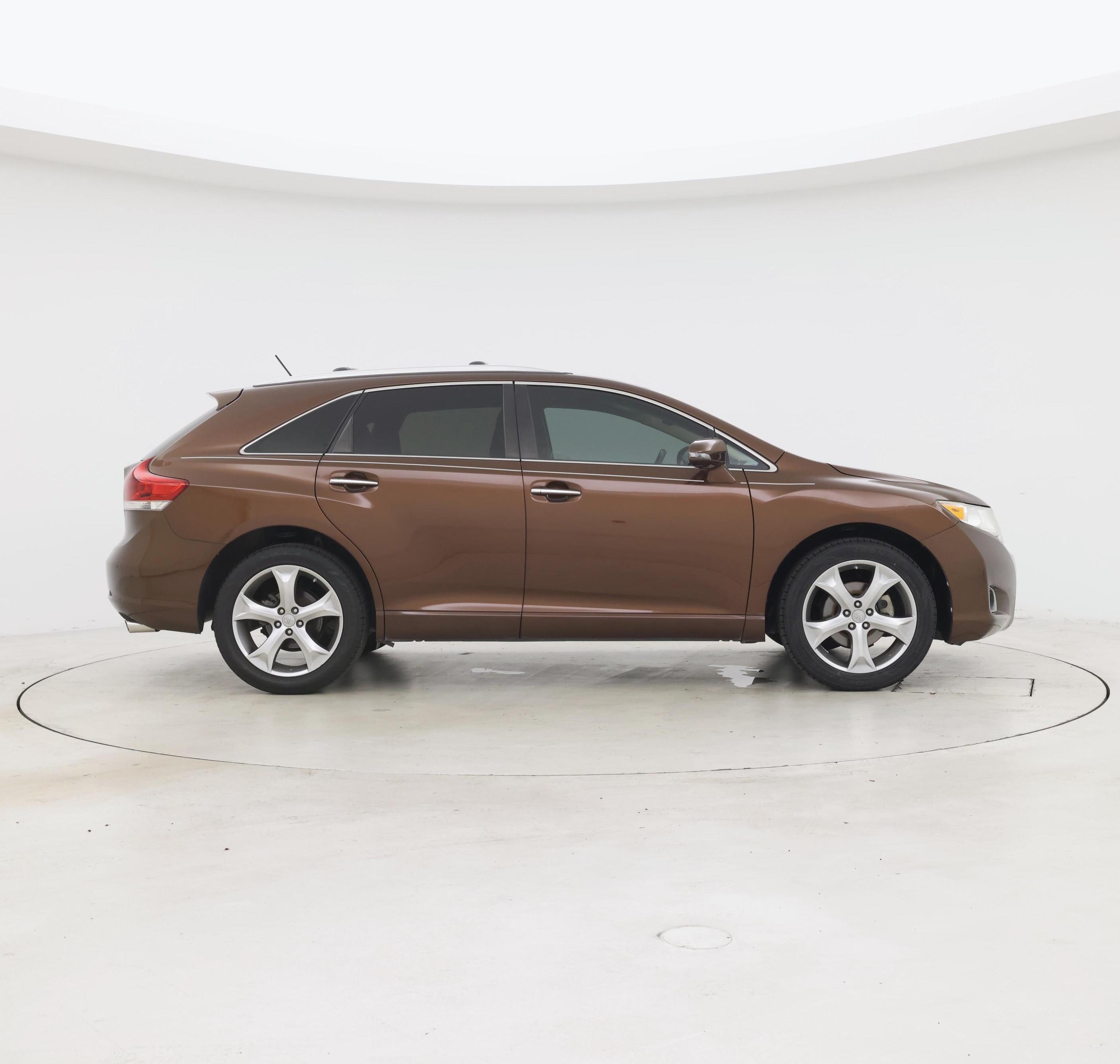 Thumbnail: 2014 Toyota Venza - 7