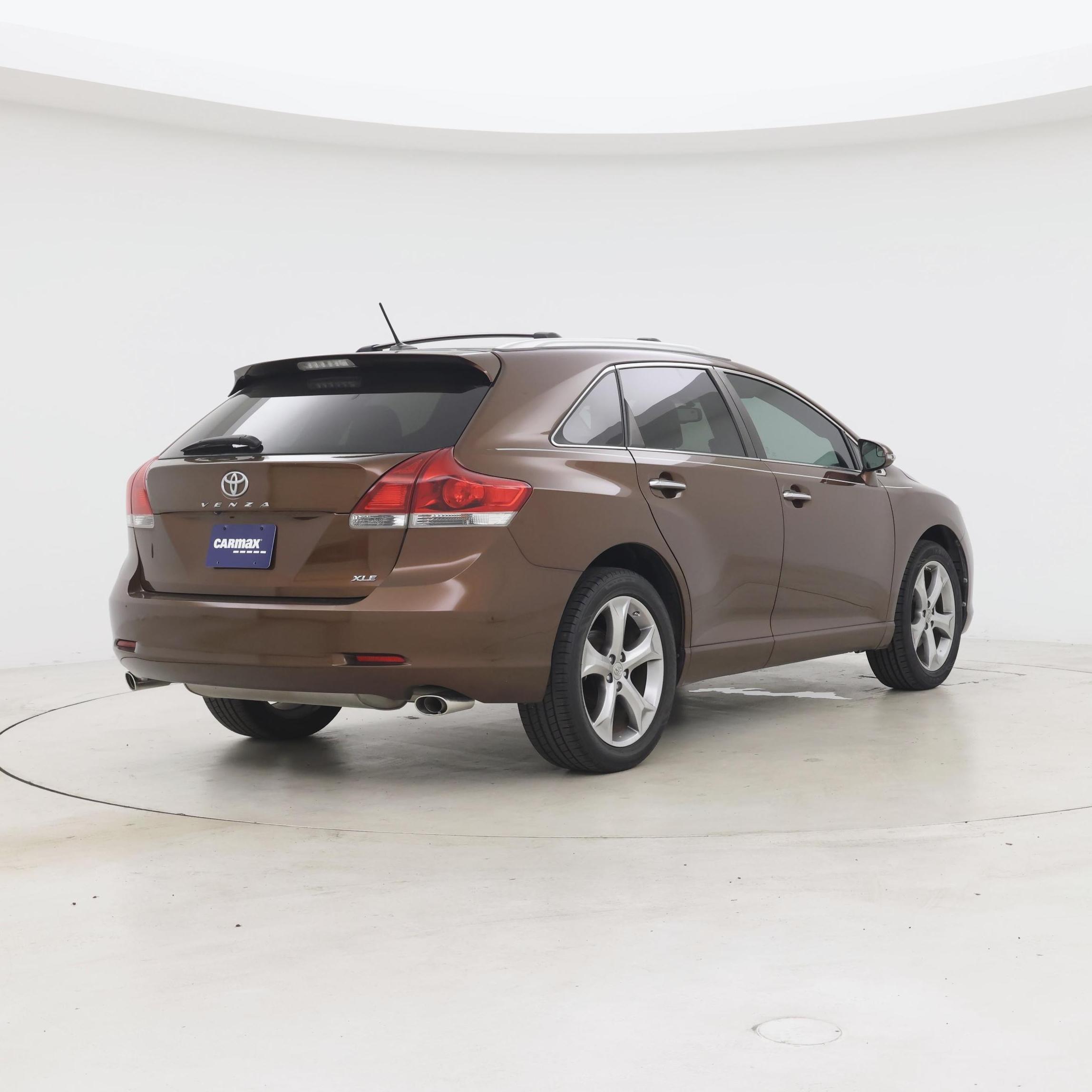 Thumbnail: 2014 Toyota Venza - 8