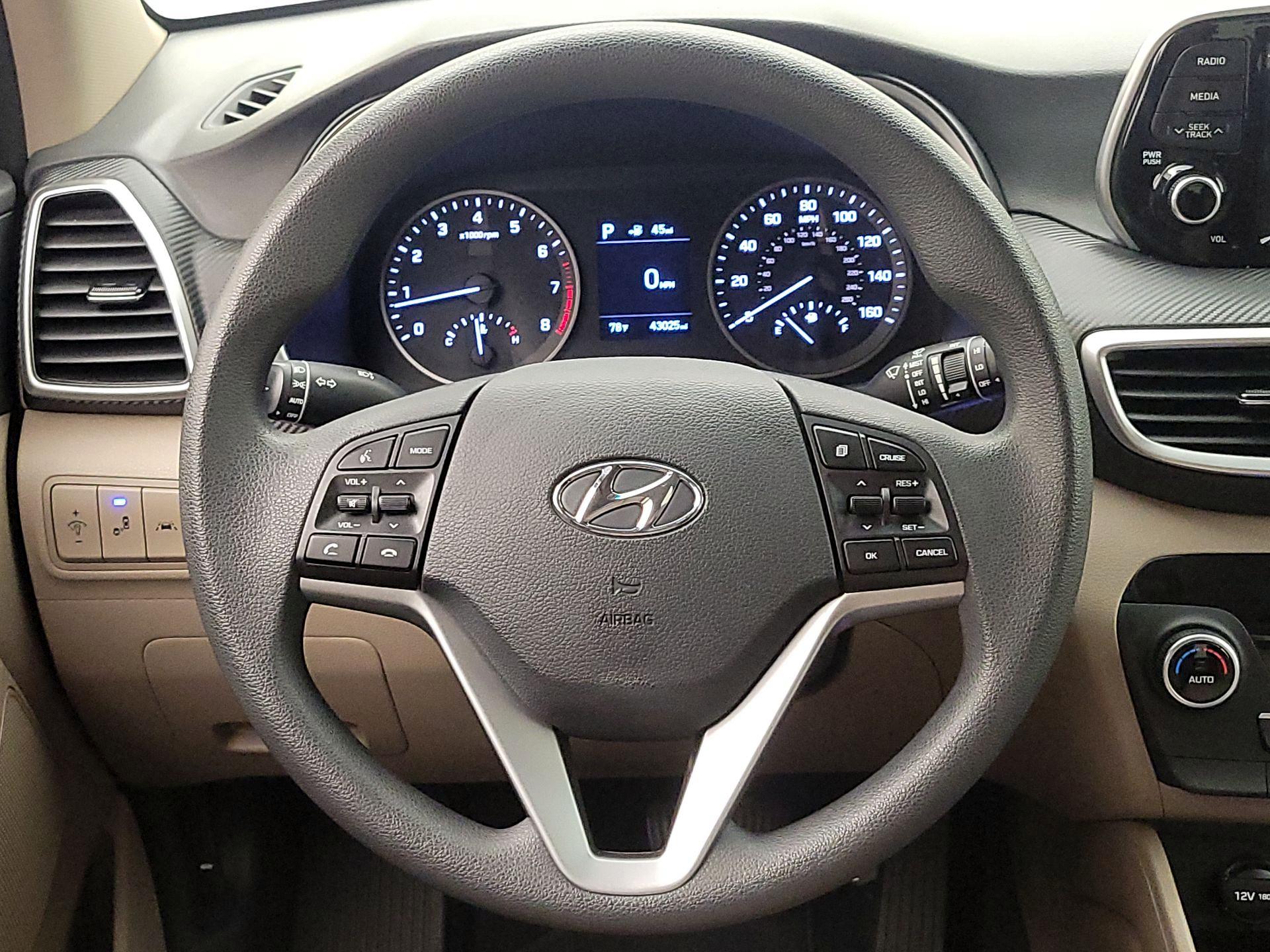 Thumbnail: 2020 Hyundai Tucson - 10