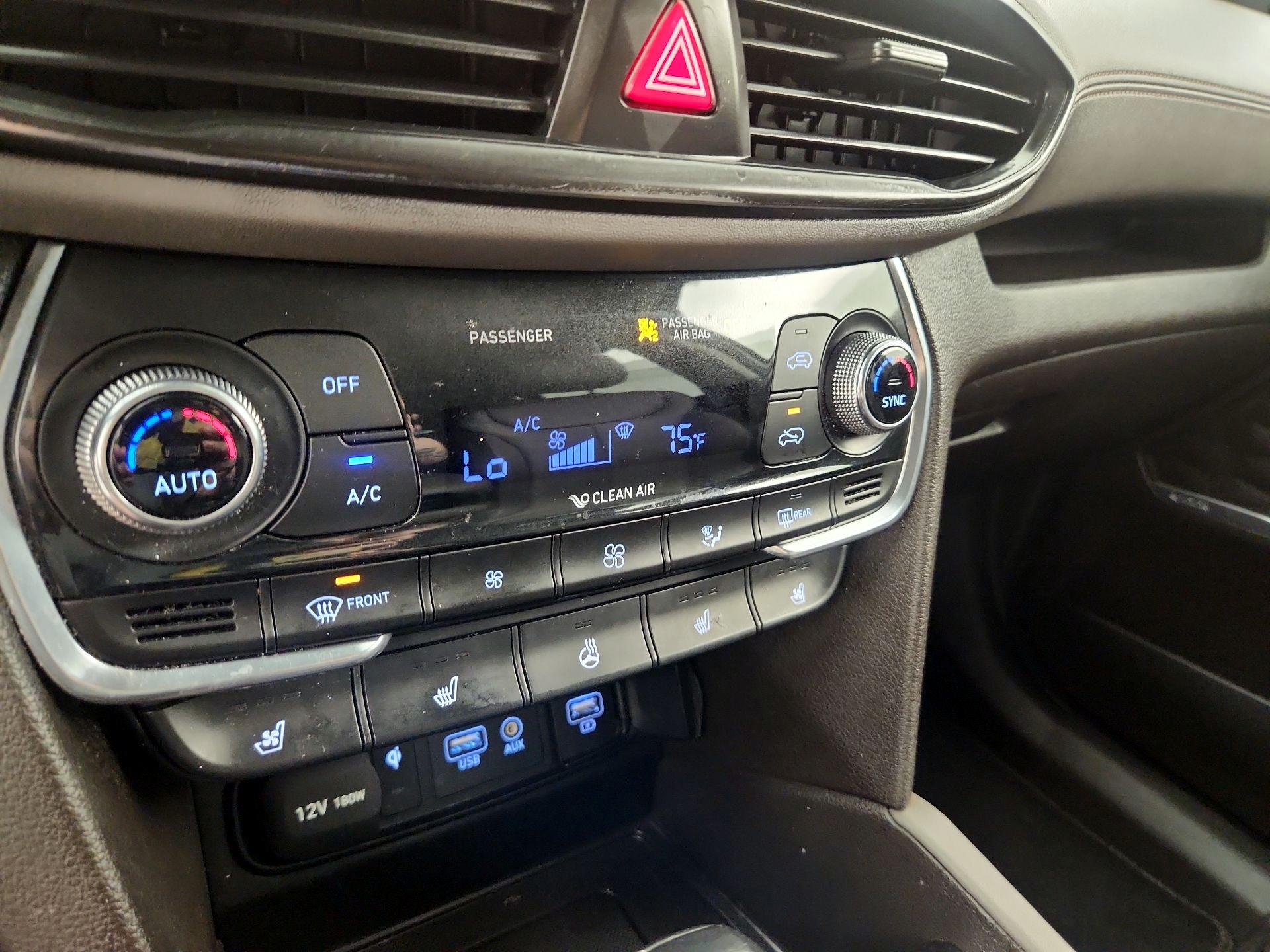 Thumbnail: 2019 Hyundai Santa Fe - 14