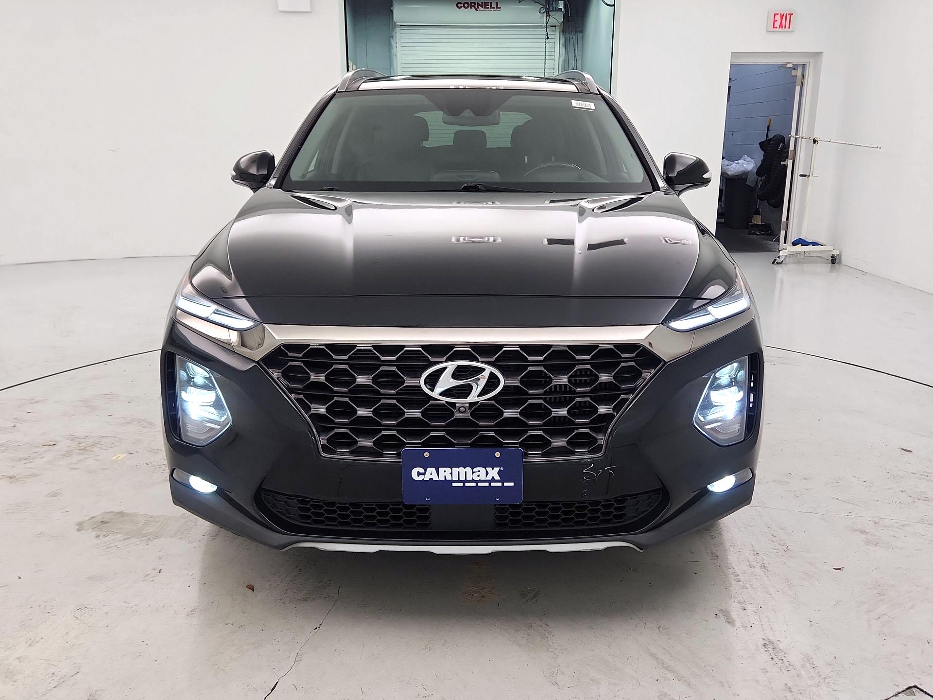 Thumbnail: 2019 Hyundai Santa Fe - 2