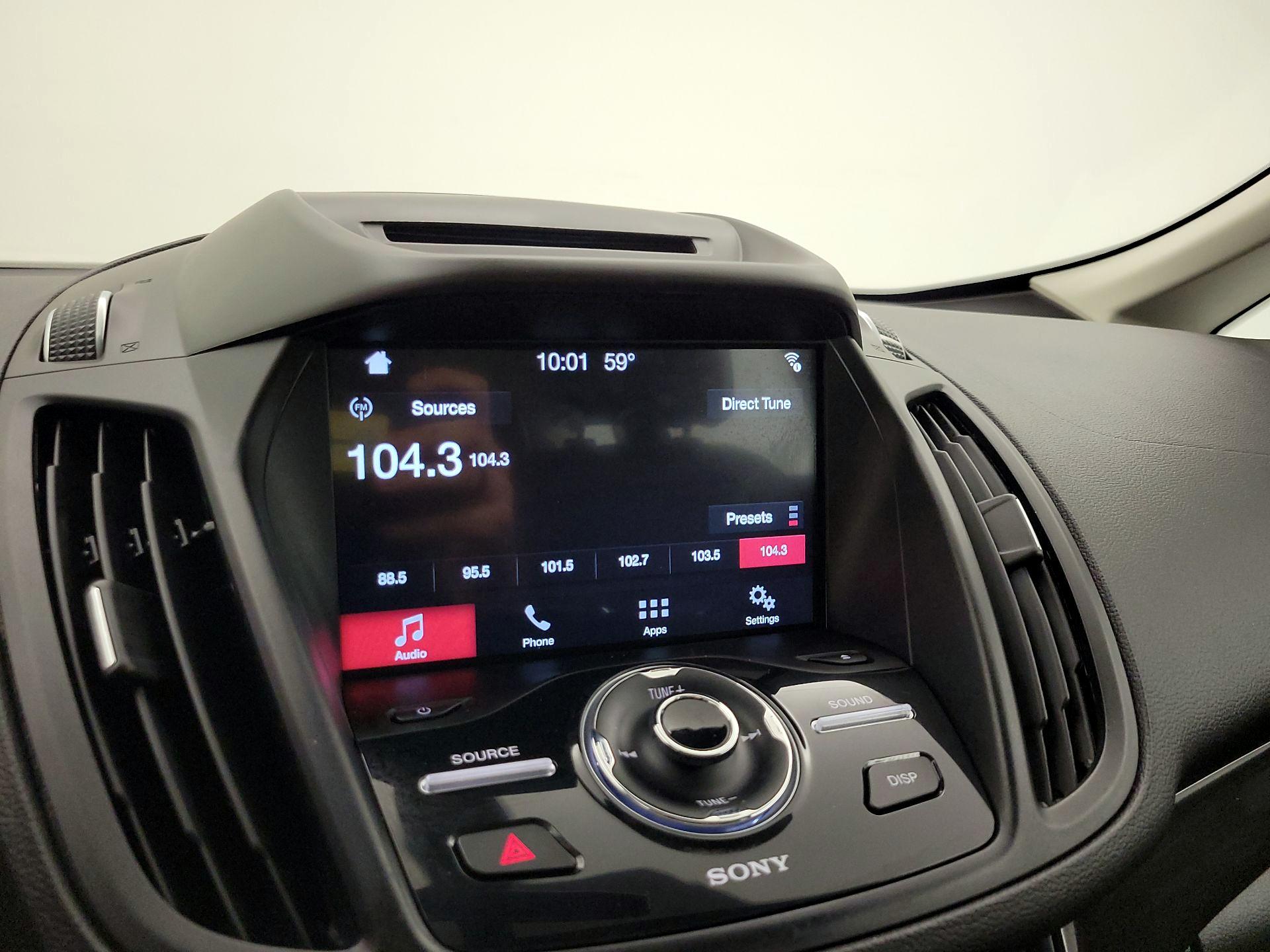 Thumbnail: 2017 Ford C-Max - 15
