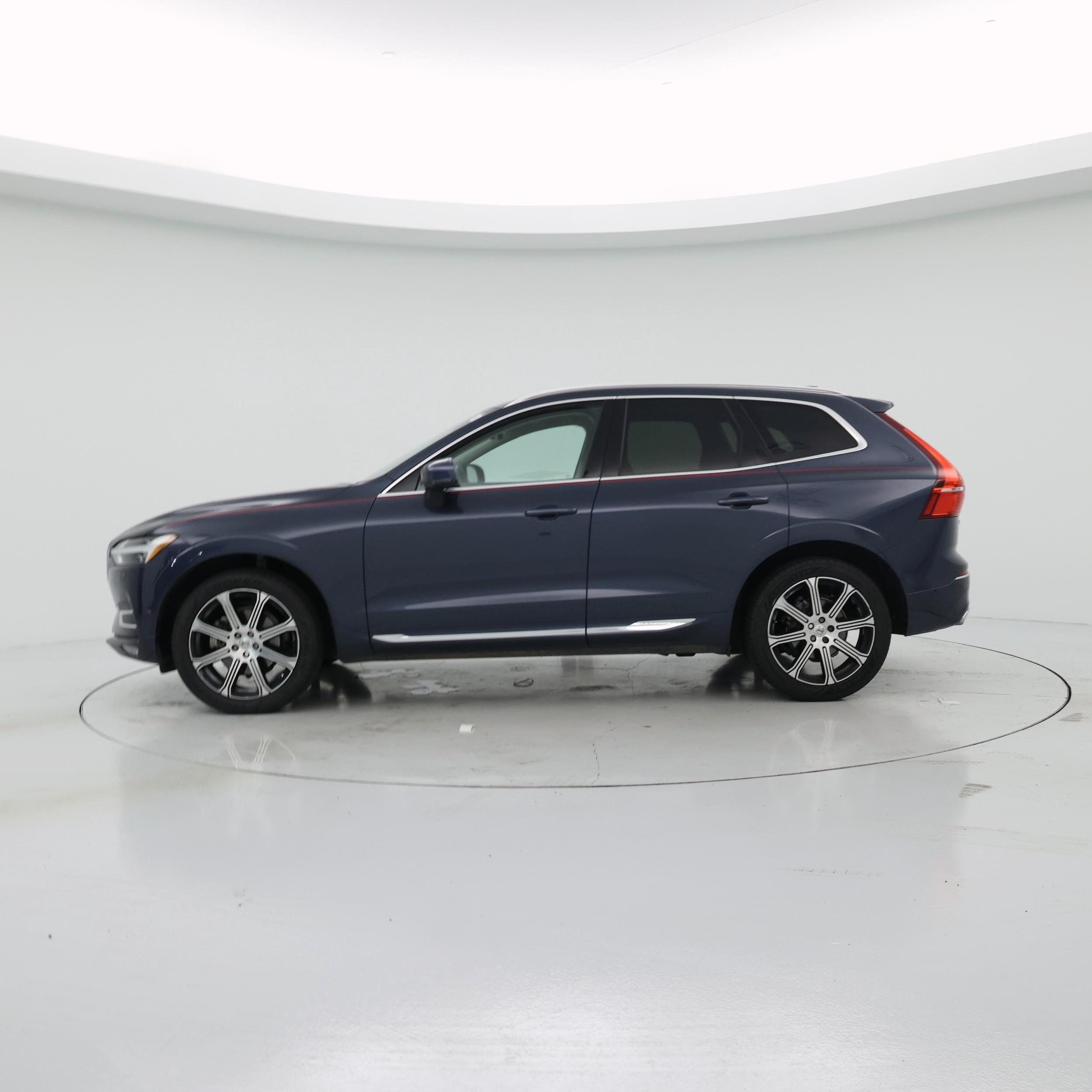 Thumbnail: 2020 Volvo XC60 - 3