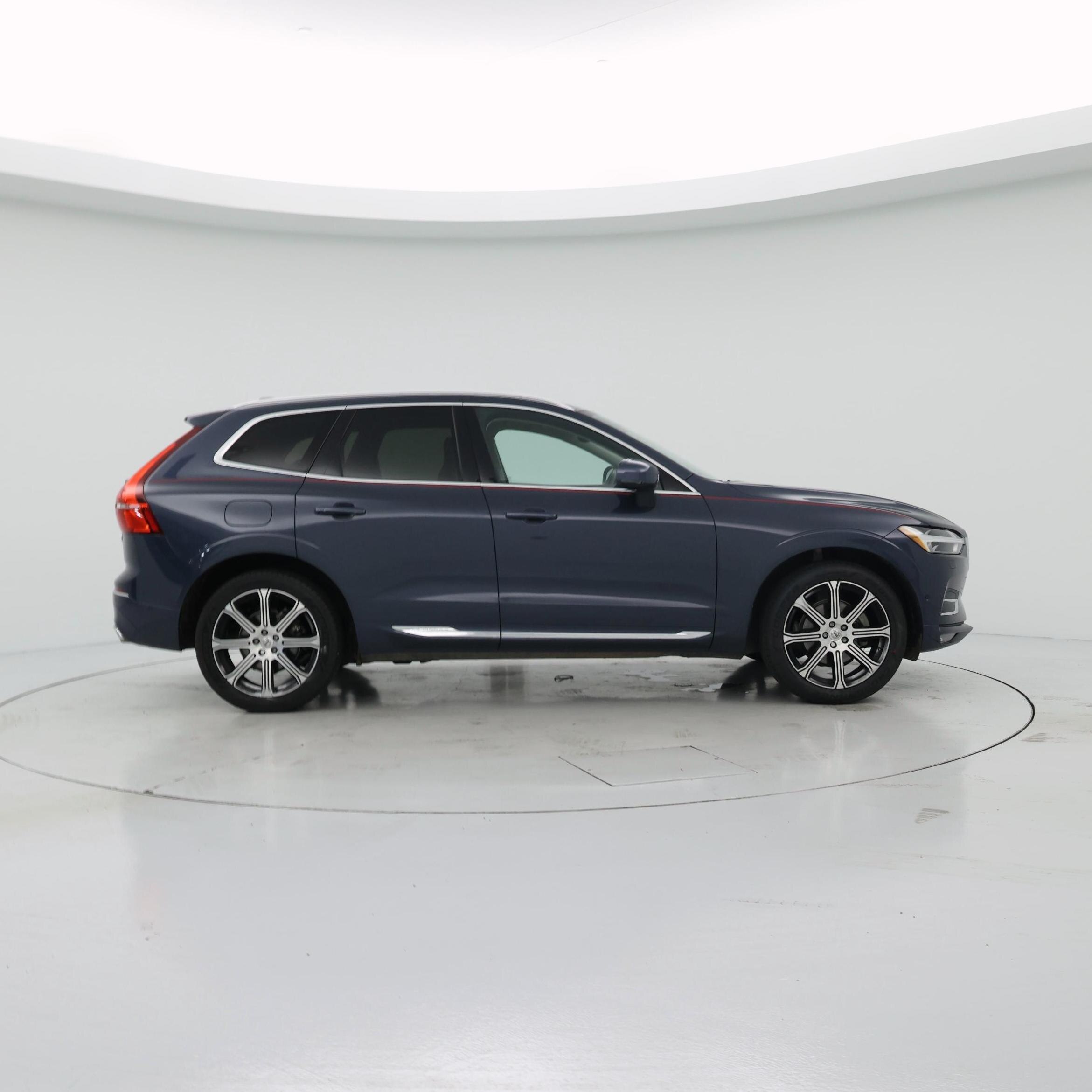 Thumbnail: 2020 Volvo XC60 - 7