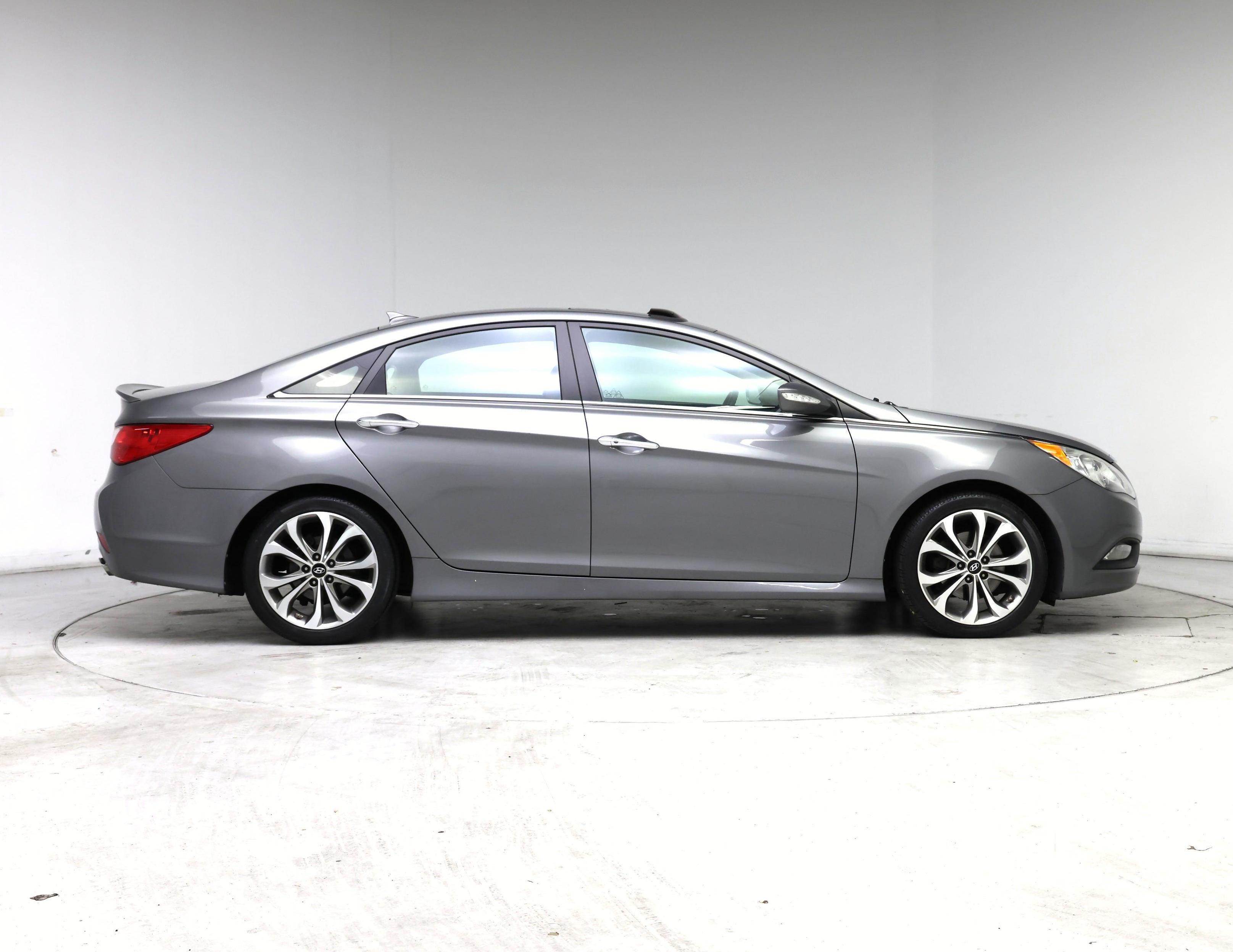 Thumbnail: 2014 Hyundai Sonata - 7