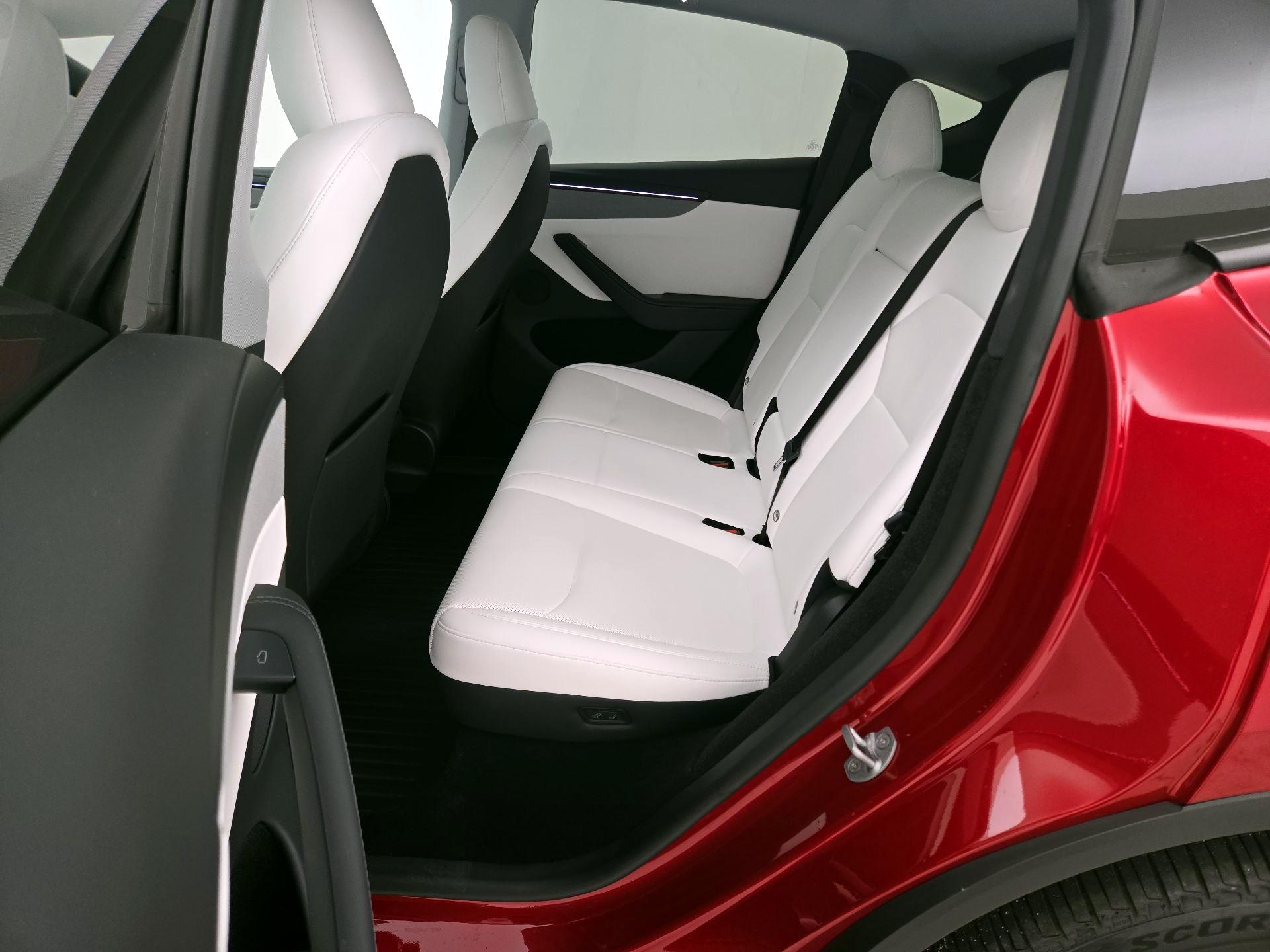 Thumbnail: 2026 Tesla Model Y - 20